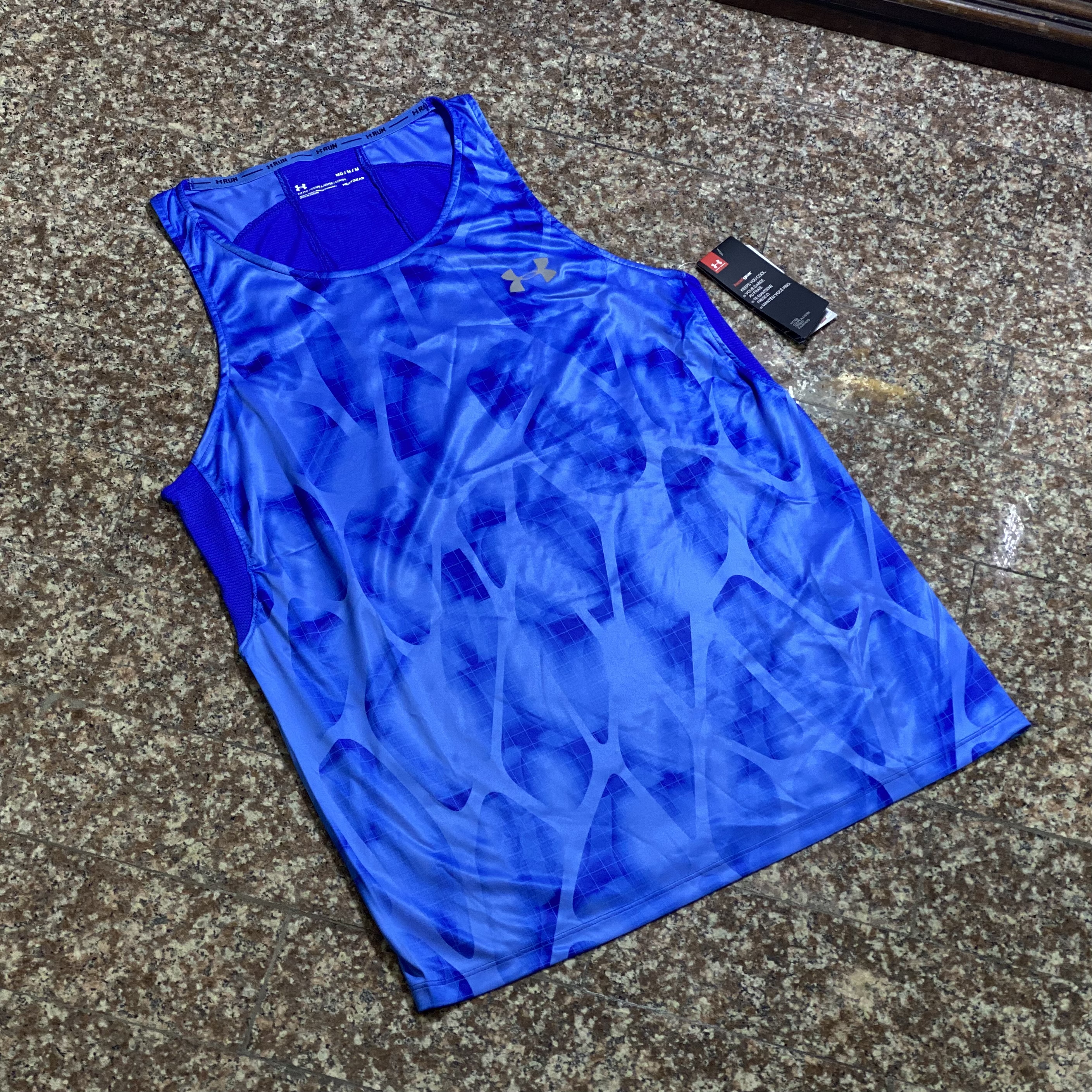 เสื้อวิ่ง Under Armour Qualified Iso-Chill Running Singlet (MD,LG)