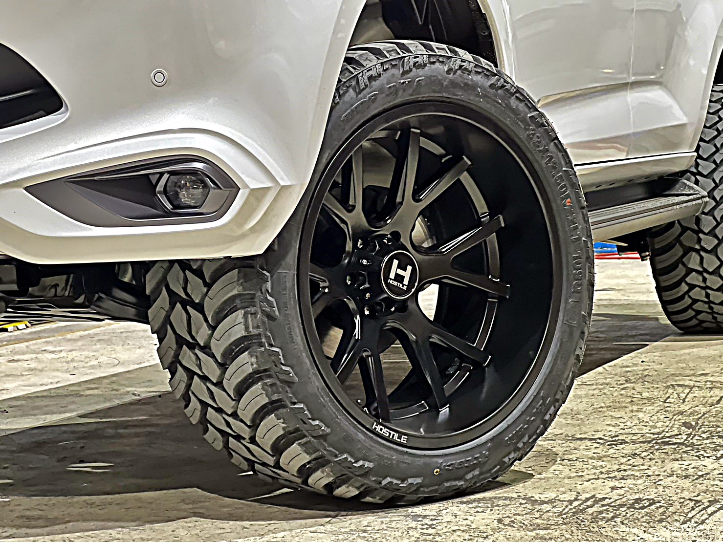 ล้อแท้ HOSTILE H113 ขอบ22 ใส่ MU-X แต่งเมกา