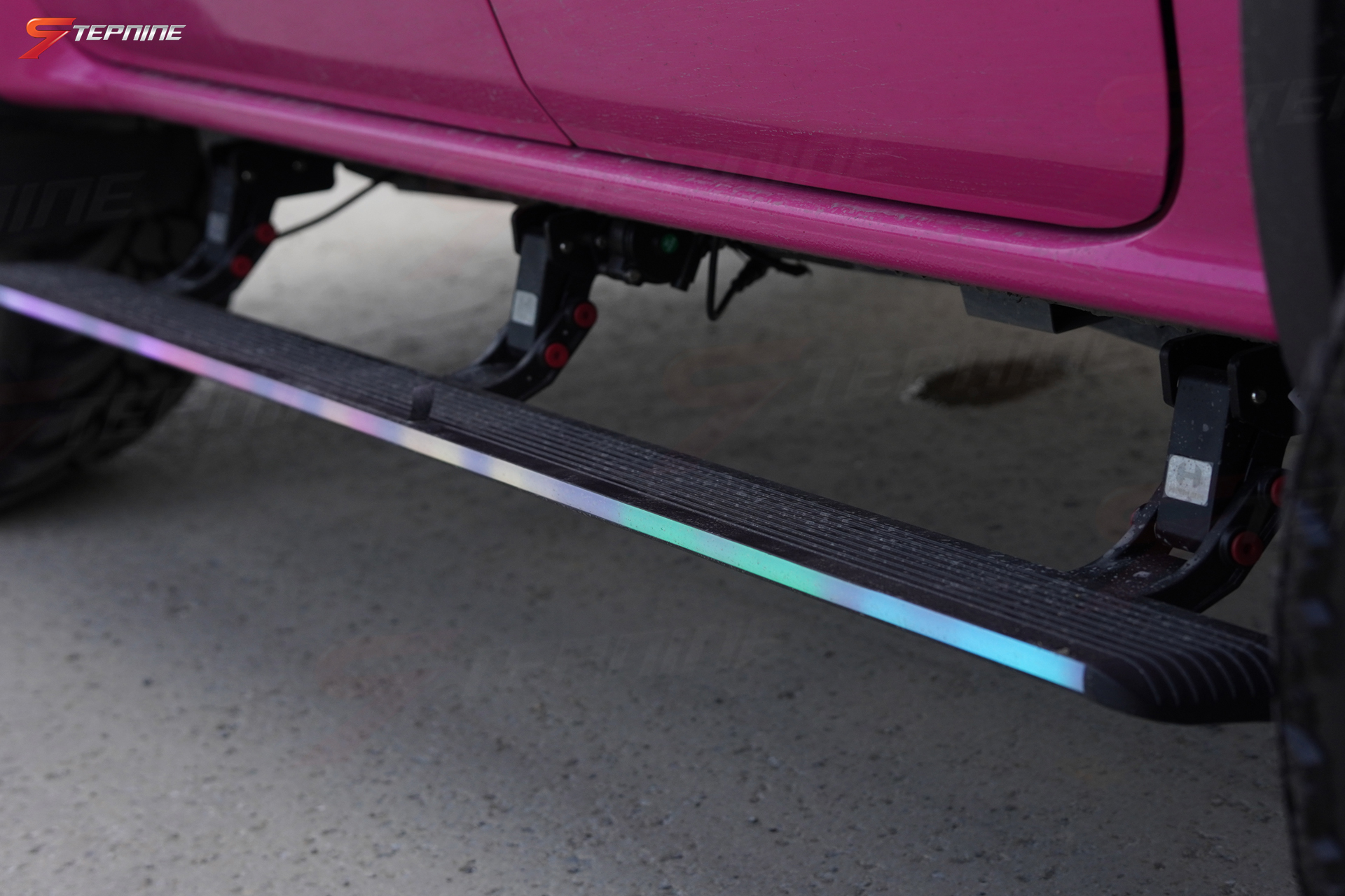 Hello Kitty สายดุแต่อยู่ในโหมดคิตตี้ ส่งงาน FORD RAPTOR V6 ล้อแท้