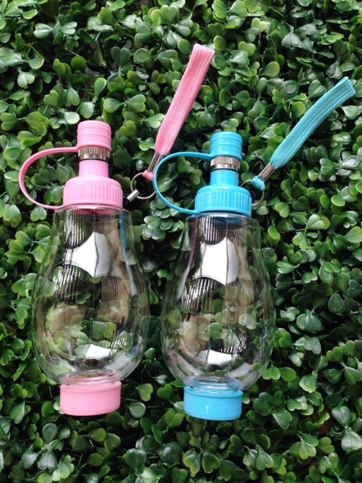 ขวดน้ำพกพาสำหรับน้องหมา