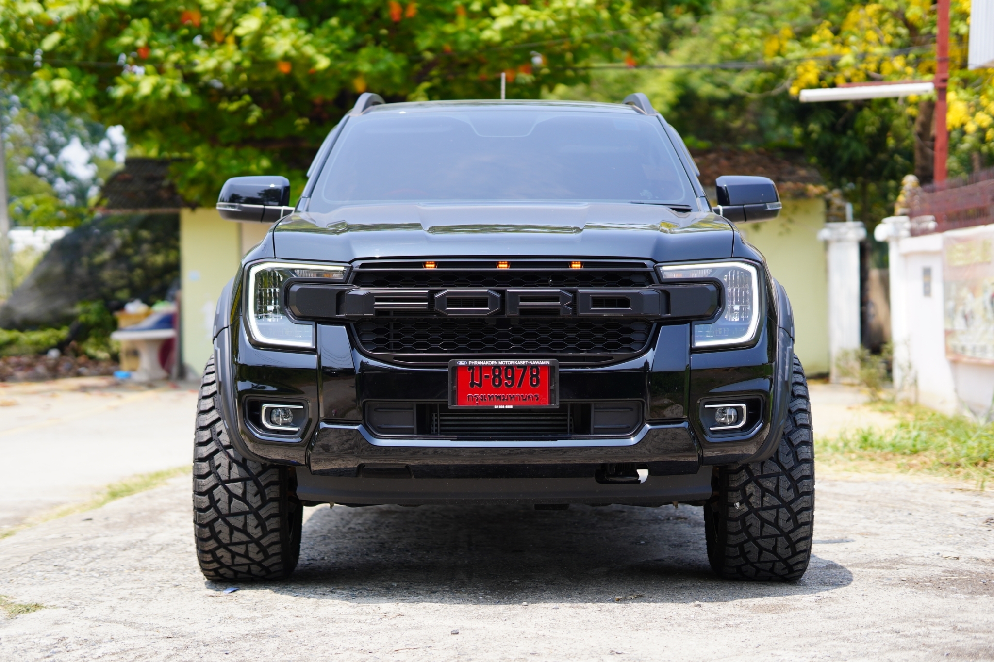 FORD RANGER NEXTGEN เดิมๆไม่ยก แต่งเมกาที่ STEP9