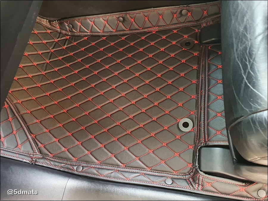 พรมปูพื้นรถยนต์ 6D LEXUS RX270 (ปี2009-11) พรมหนัง6D เกรดA 12มิล รวมแผ่นท้าย ปิดเบาะ เต็มคัน 7ชิ้น