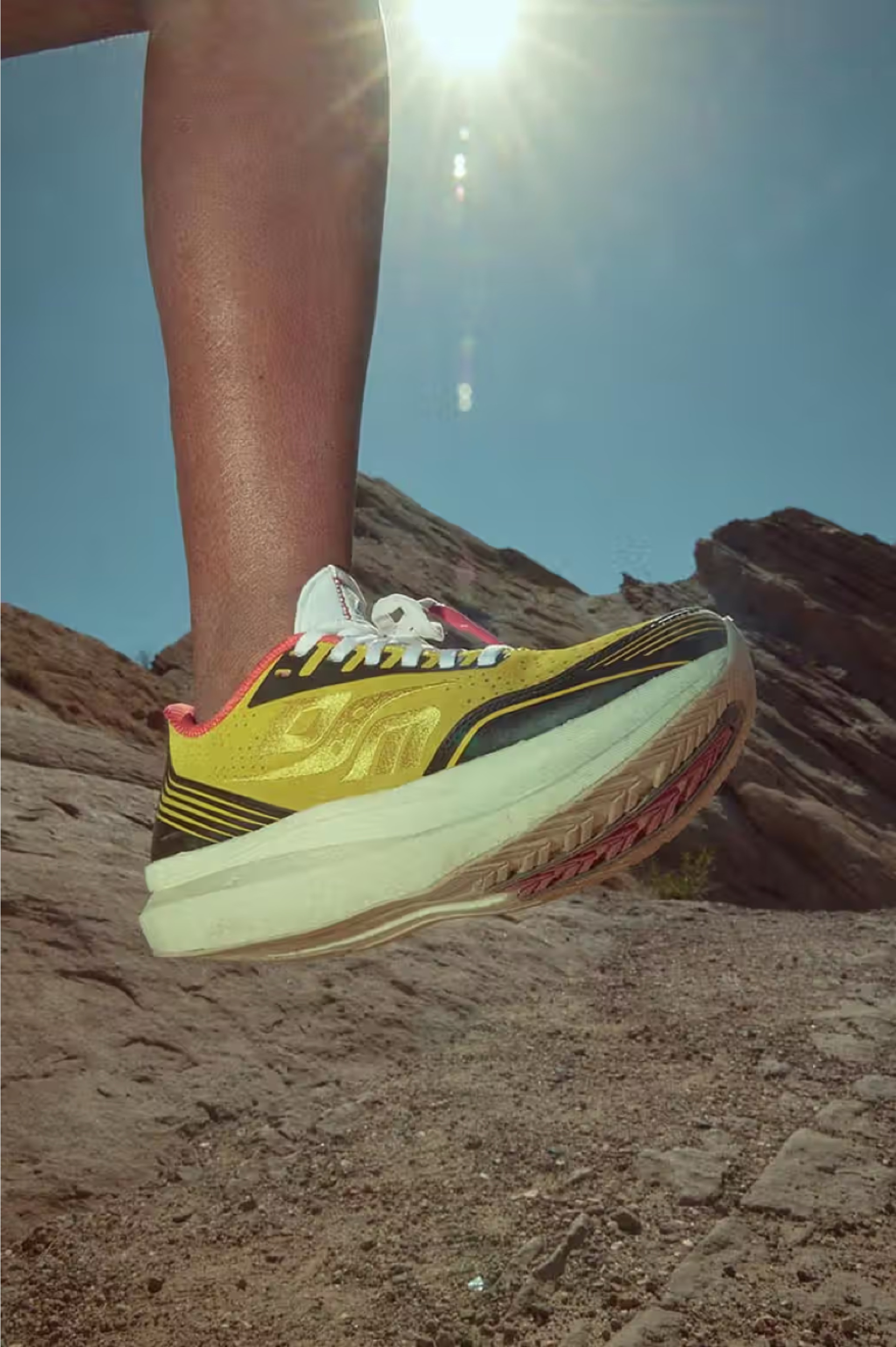 รองเท้า Saucony X Diet Starts Monday Endorphin Pro ‘EXCLUSIVE’ (M8US)