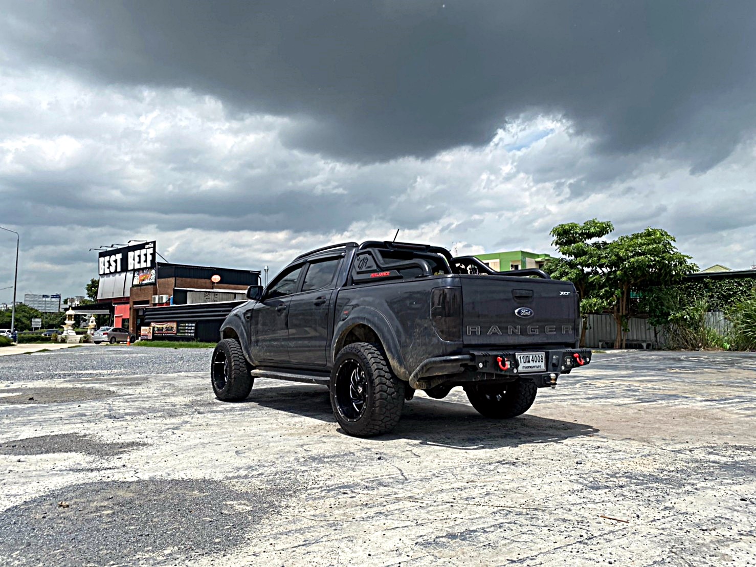 FORD จัดชุดใหม่ ทรงเมกาที่ STEP9