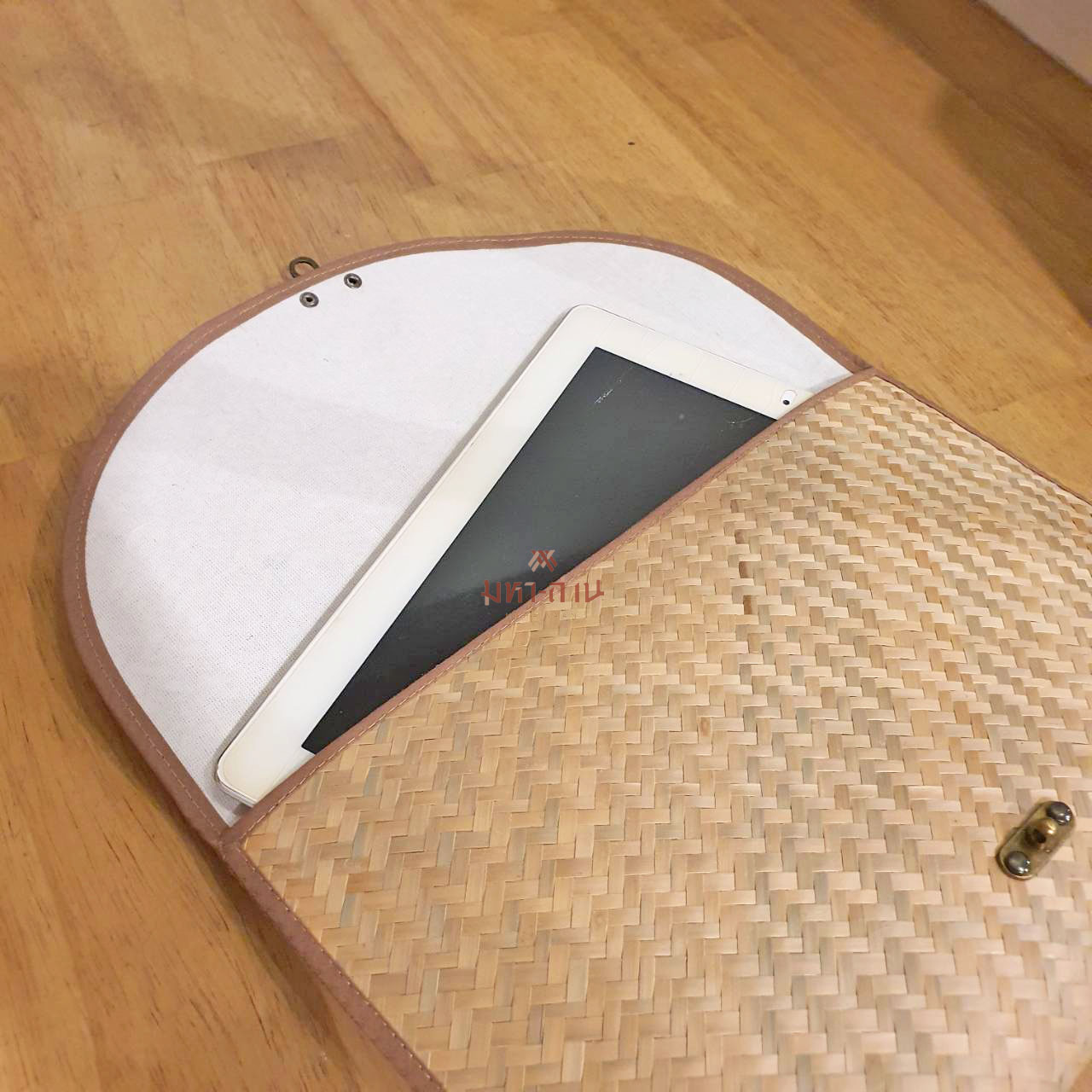 กระเป๋าคลัทช์ กระเป๋าถือ กระเป๋าออกงาน กระเป๋าคลัทช์สาน 🤍