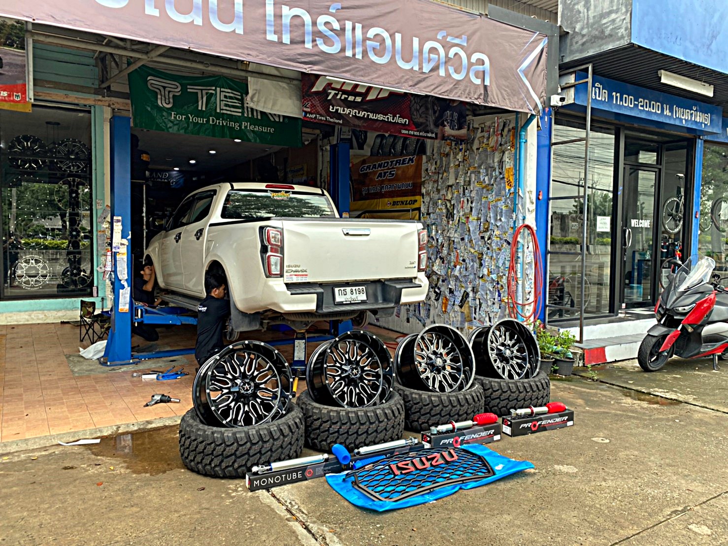 D-MAX ทรงเมกา มาไกลจากปราจีนบุรี