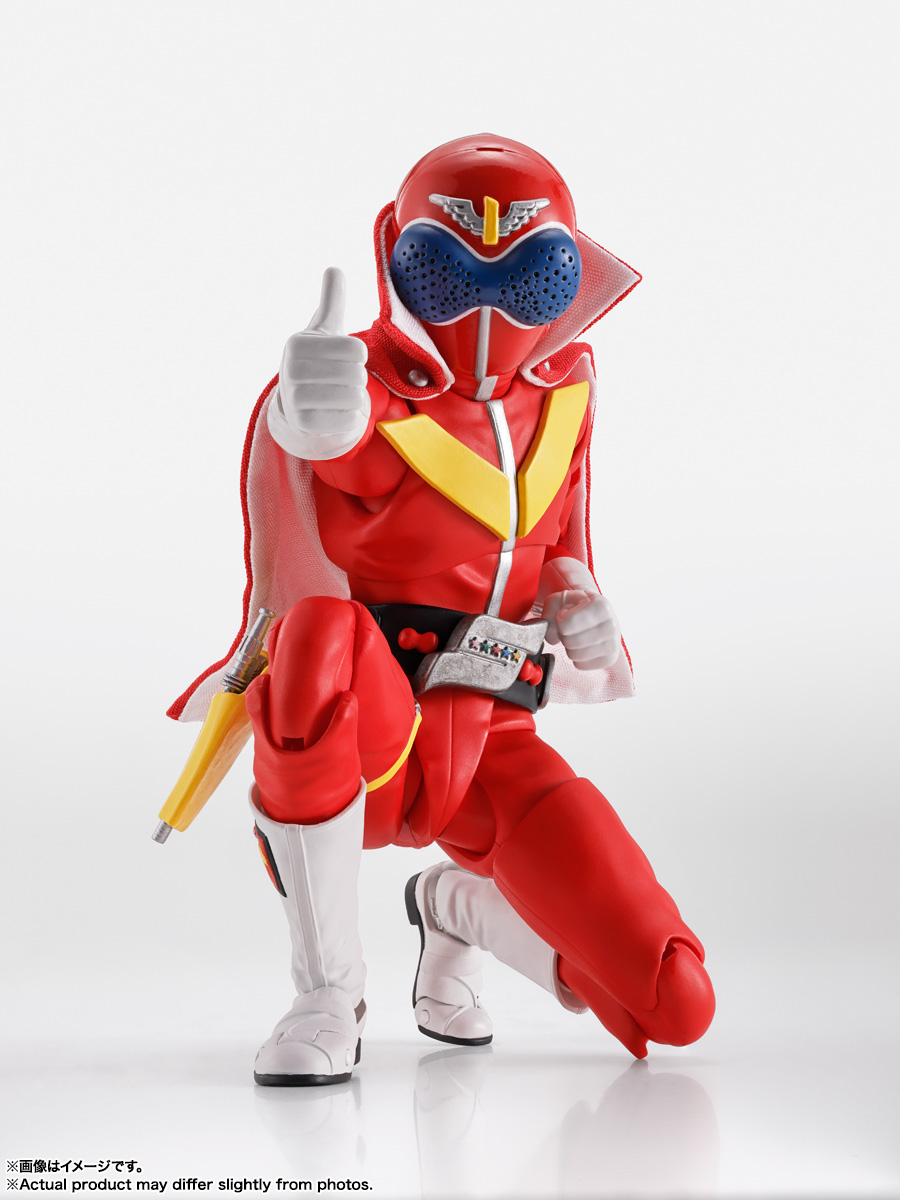 S.H.Figuarts (SHINKOCCHOU SEIHOU) AKARENGER Super Sentai 50th Anniversary Ver. (First press limited pedestal included)