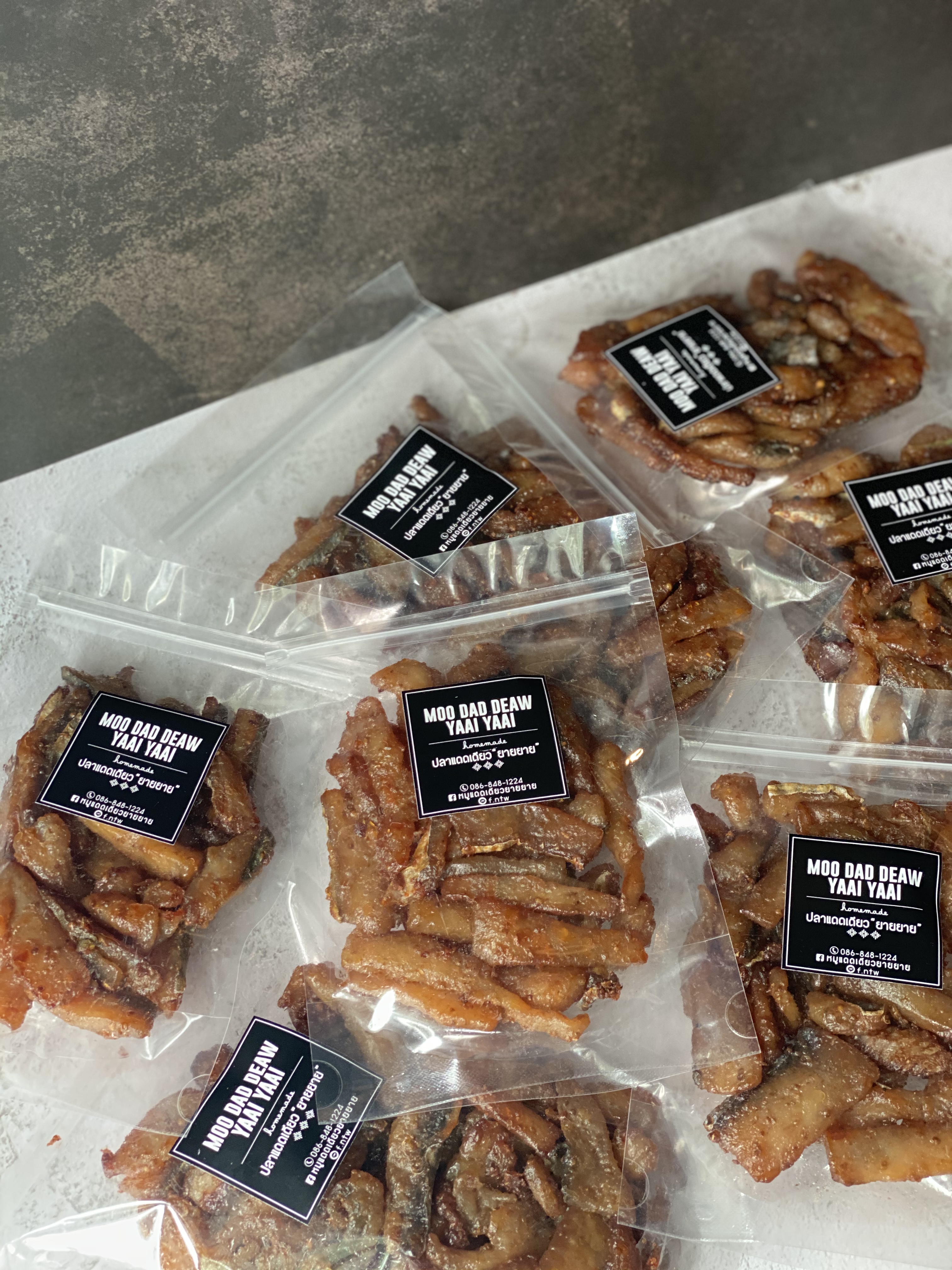 ปลาอินทรีย์แดดเดียว ปลอดสาร ทอดเสร็จ พร้อมส่ง