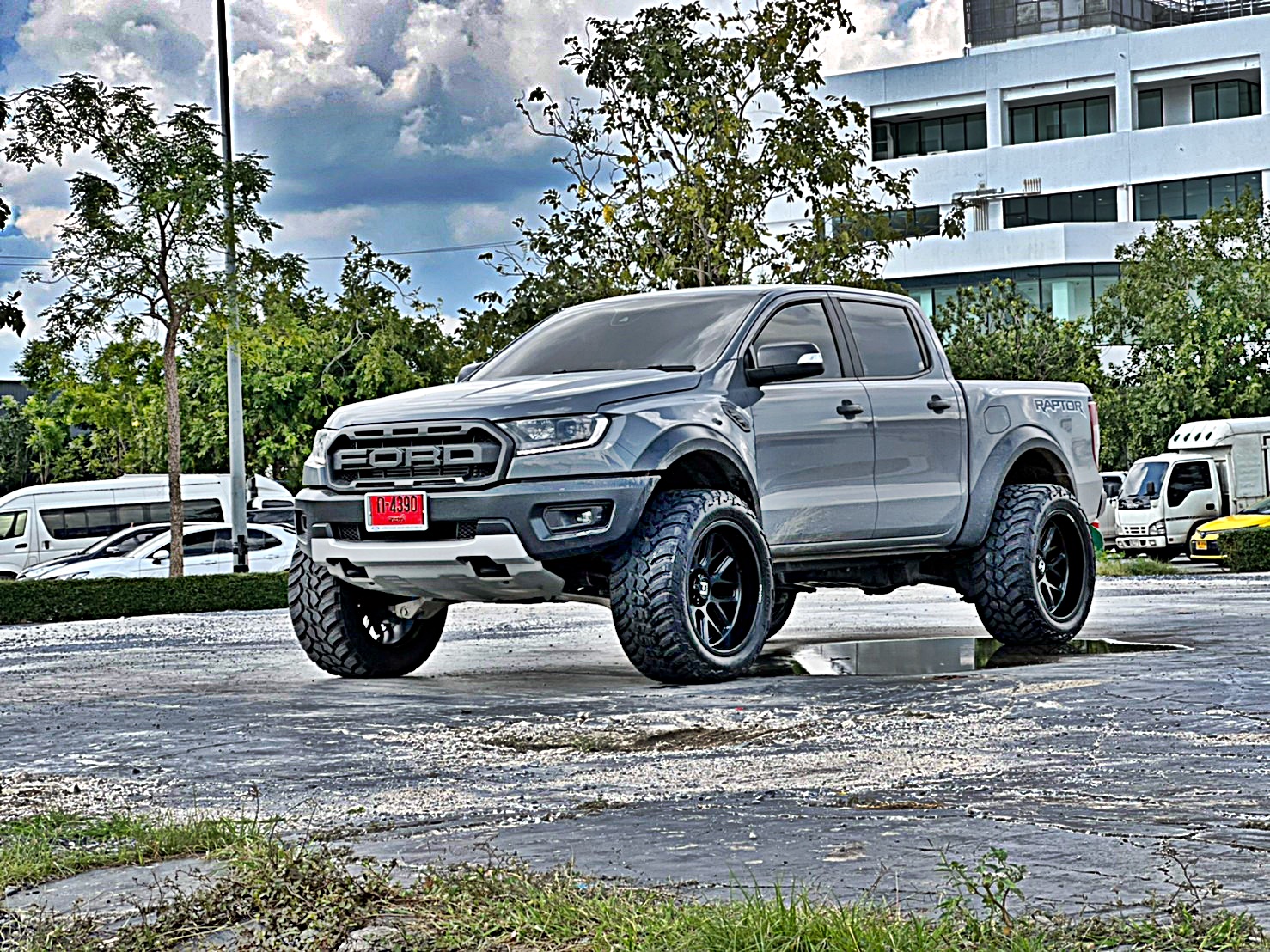 FORS RAPTOR ทรงเมกา ล้อ HOSTILE H120