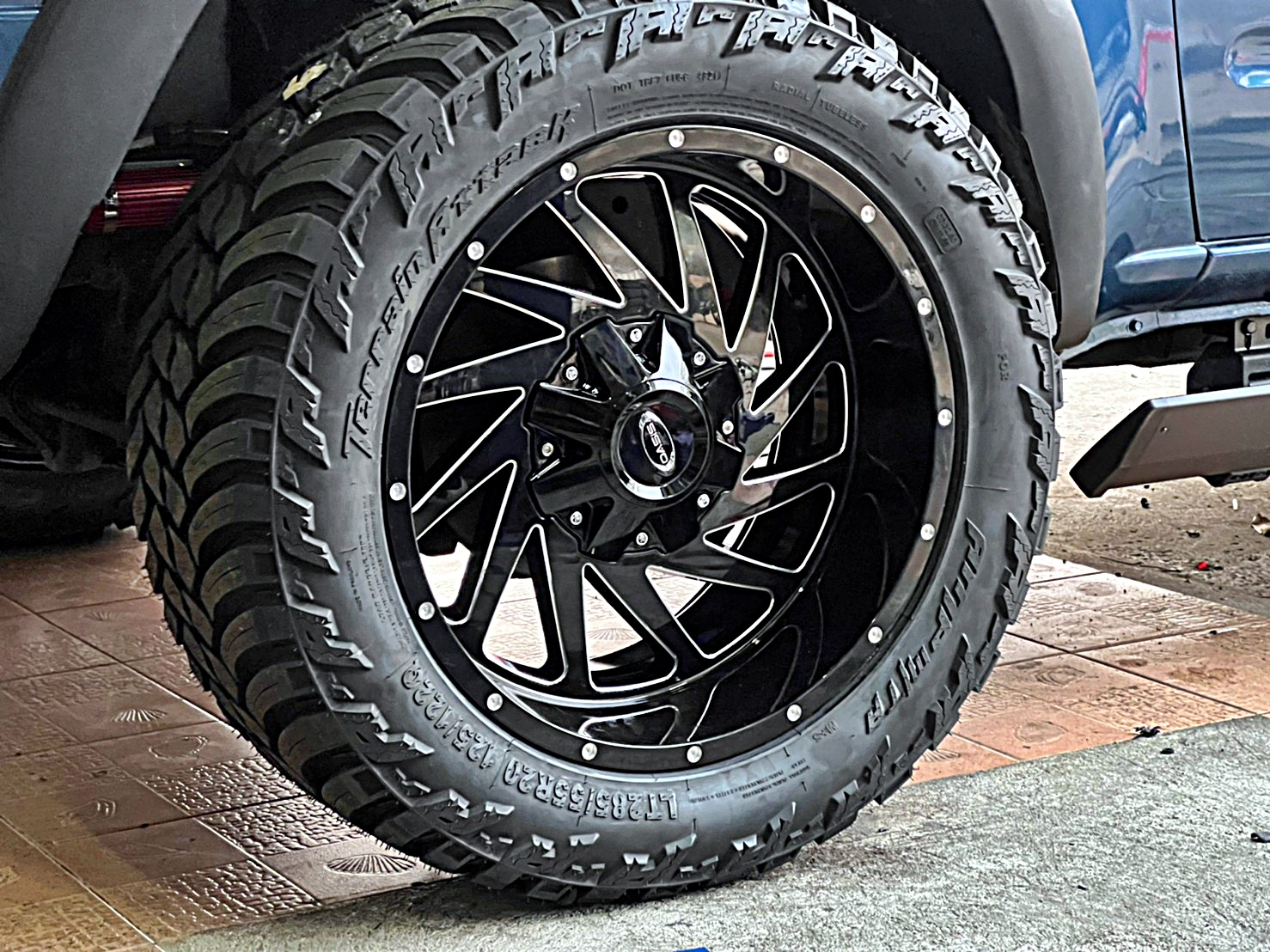 NISSAN_NAVARA_แปลงร่าง ทรงเมกา