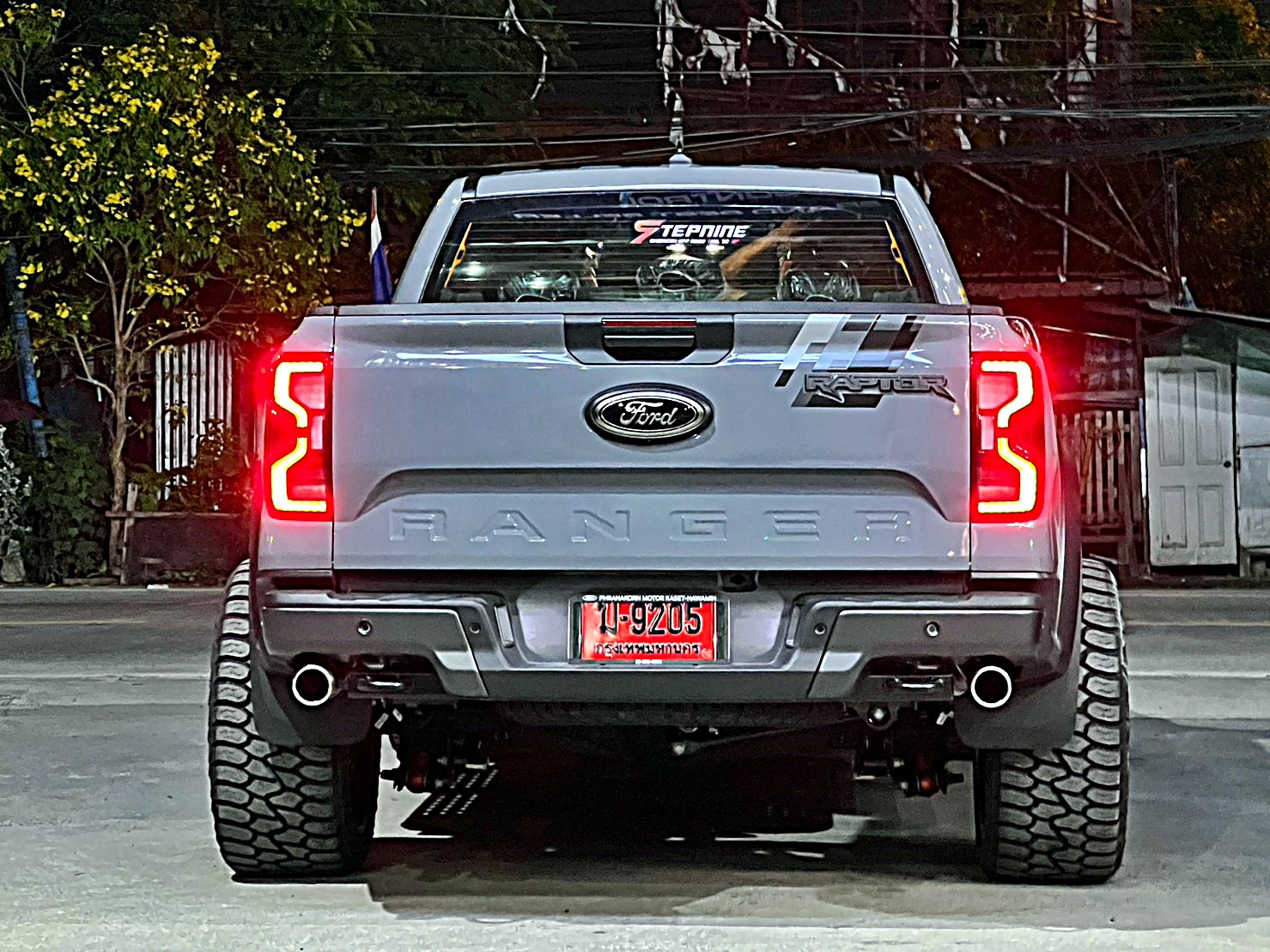 ส่งงาน RAPTOR V6 หล่อจบ ที่ Step9 ล้อแท้ HOSTILE H113