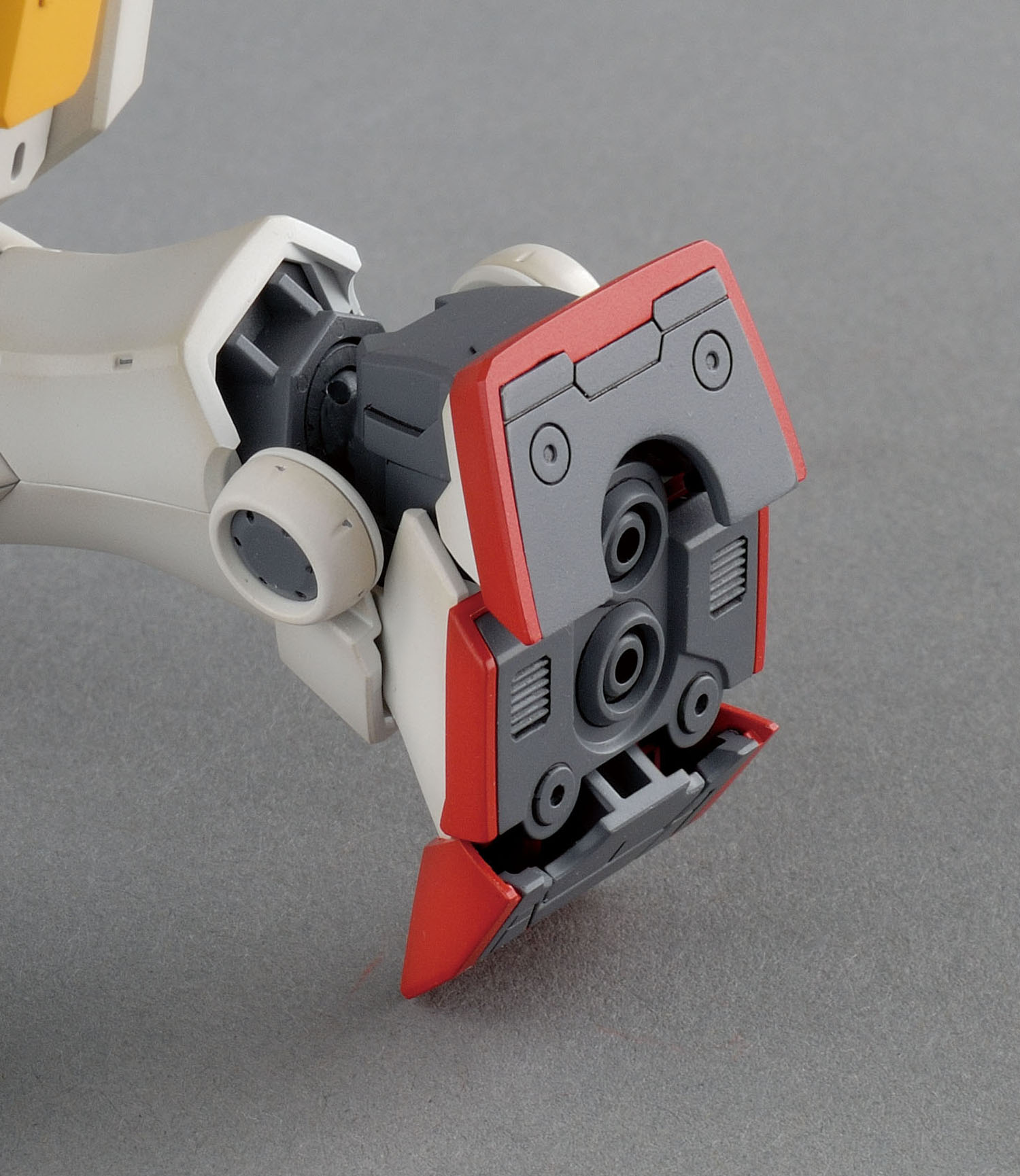 MG 1/100 RX-78-02 GUNDAM (THE ORIGIN)