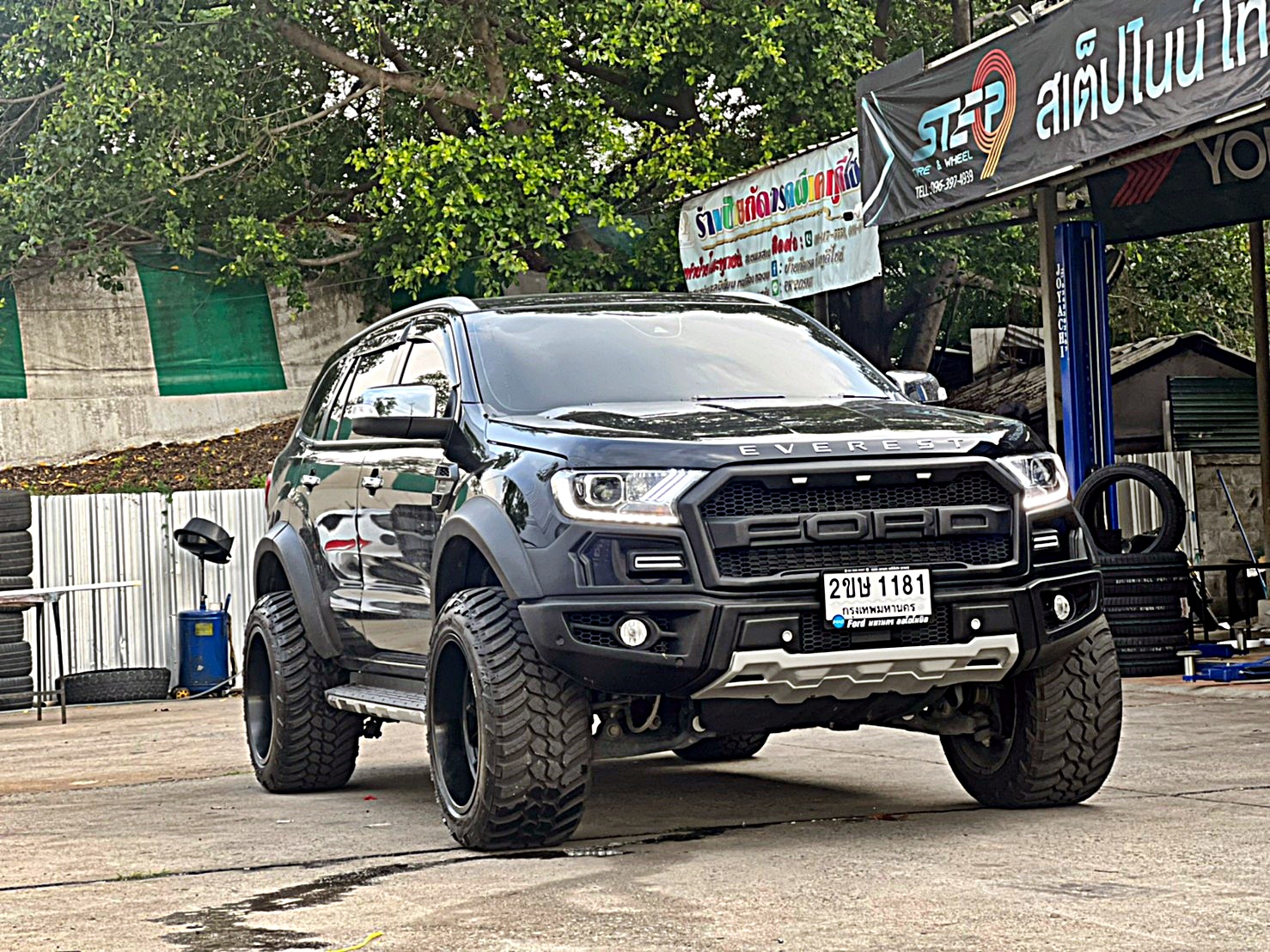 HOSTILE H120 ใส่ EVEREST แนวเมกา