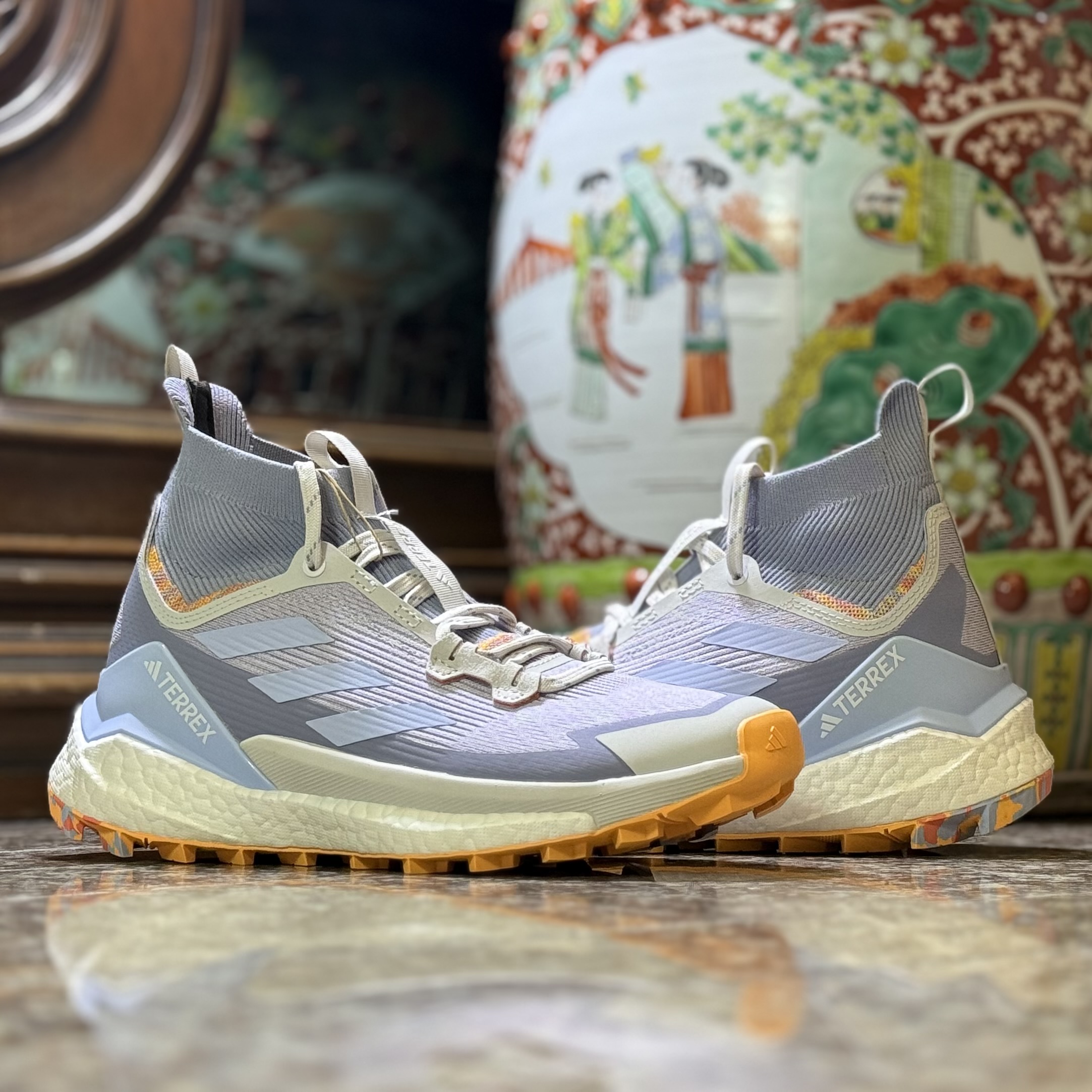 รองเท้าเดินป่า Adidas Terrex Free Hiker 2 Women ‘DAWN’ (W7.5US)