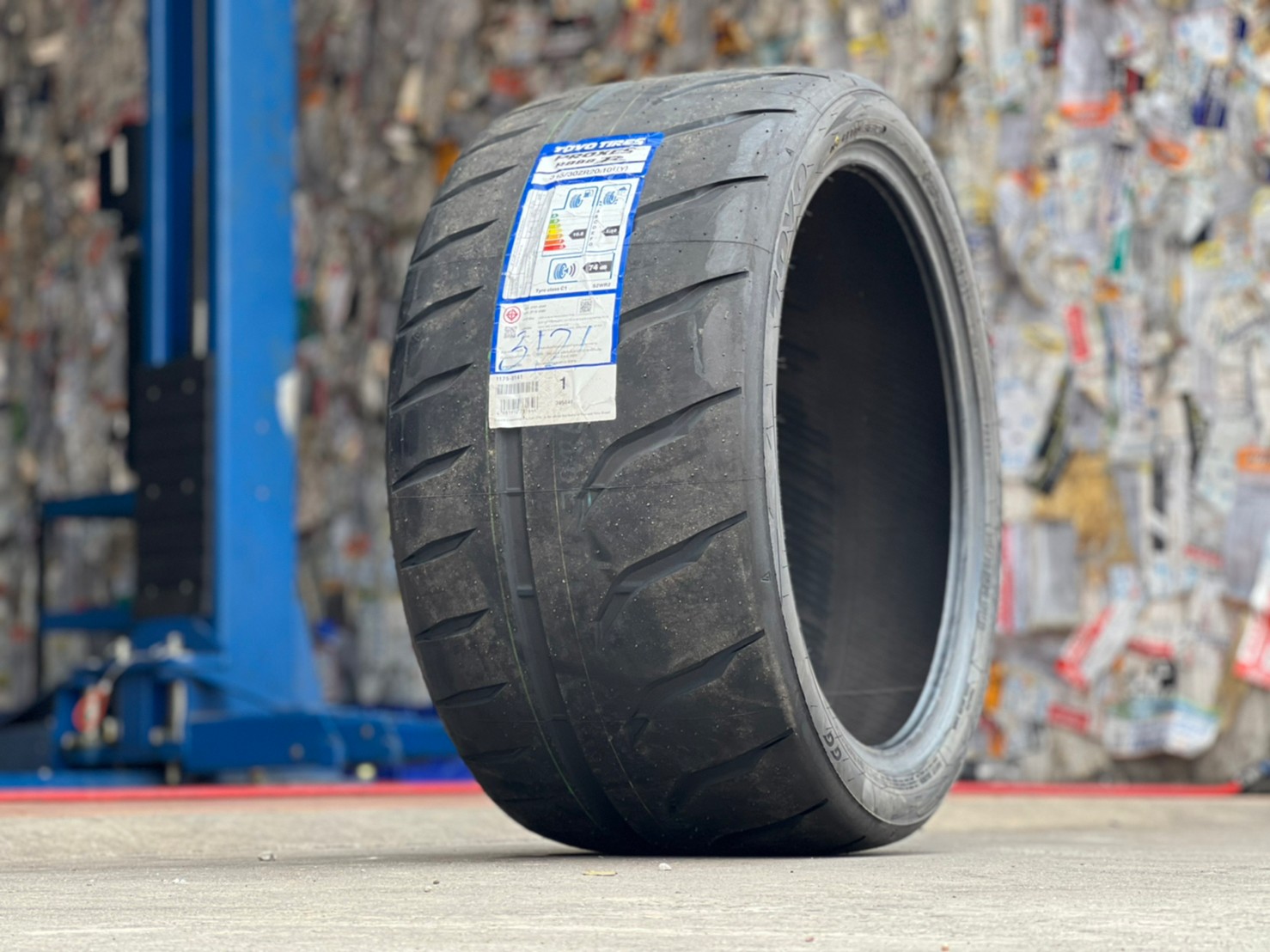 TOYO R888R 315/30-20 ยางซอฟราคาพิเศษ ที่ STEP9