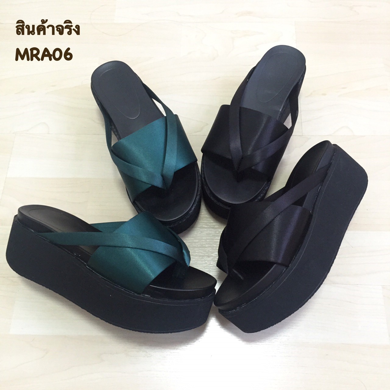 รองเท้าส้นตึก ผ้าซาติน