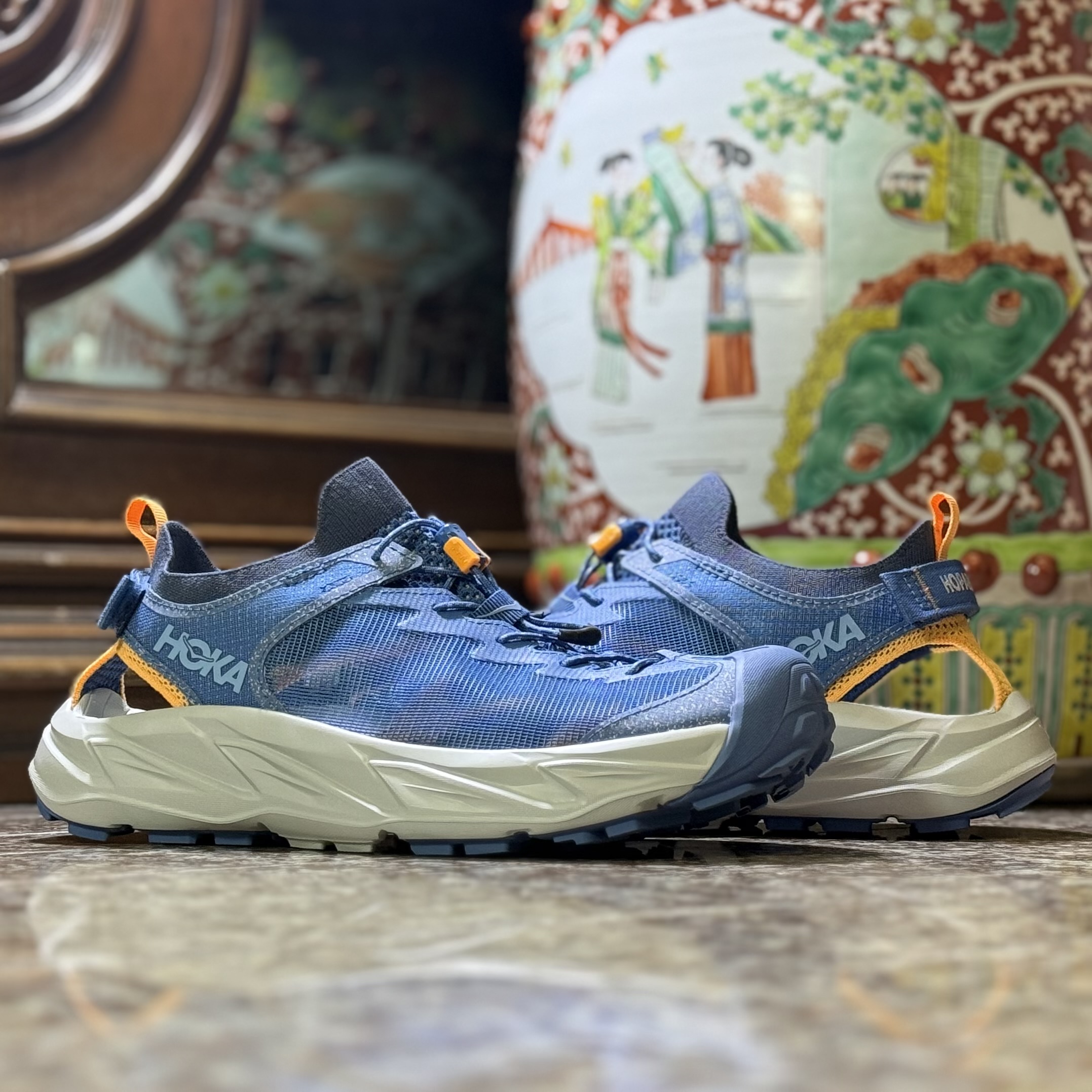 รองเท้า HOKA Hopara 2 ‘Foggy Night/Stardust’ (M8.5/9/9.5/10US)