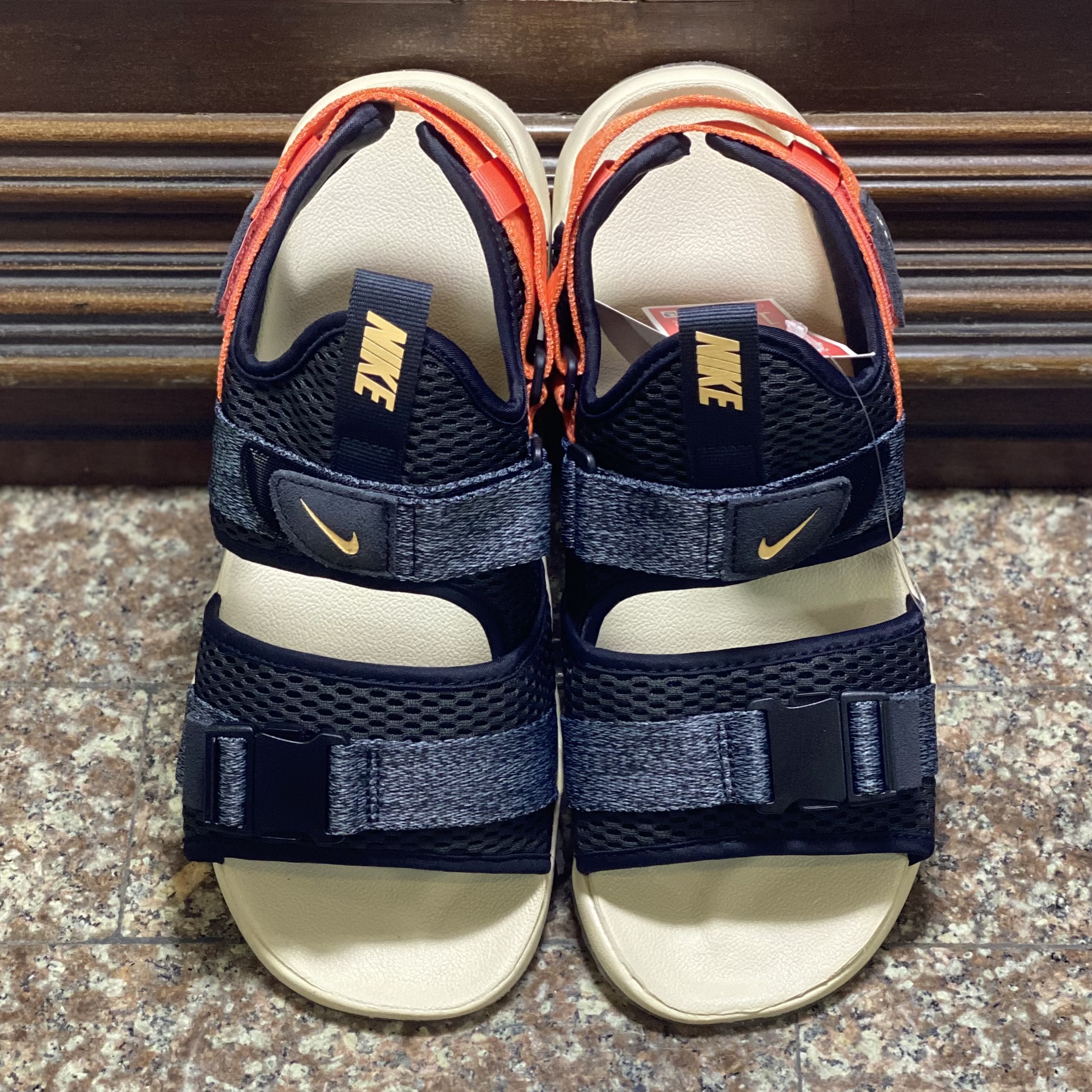 รองเท้า Nike Canyon Sandal ‘Orange/Chalk’ (M10US)