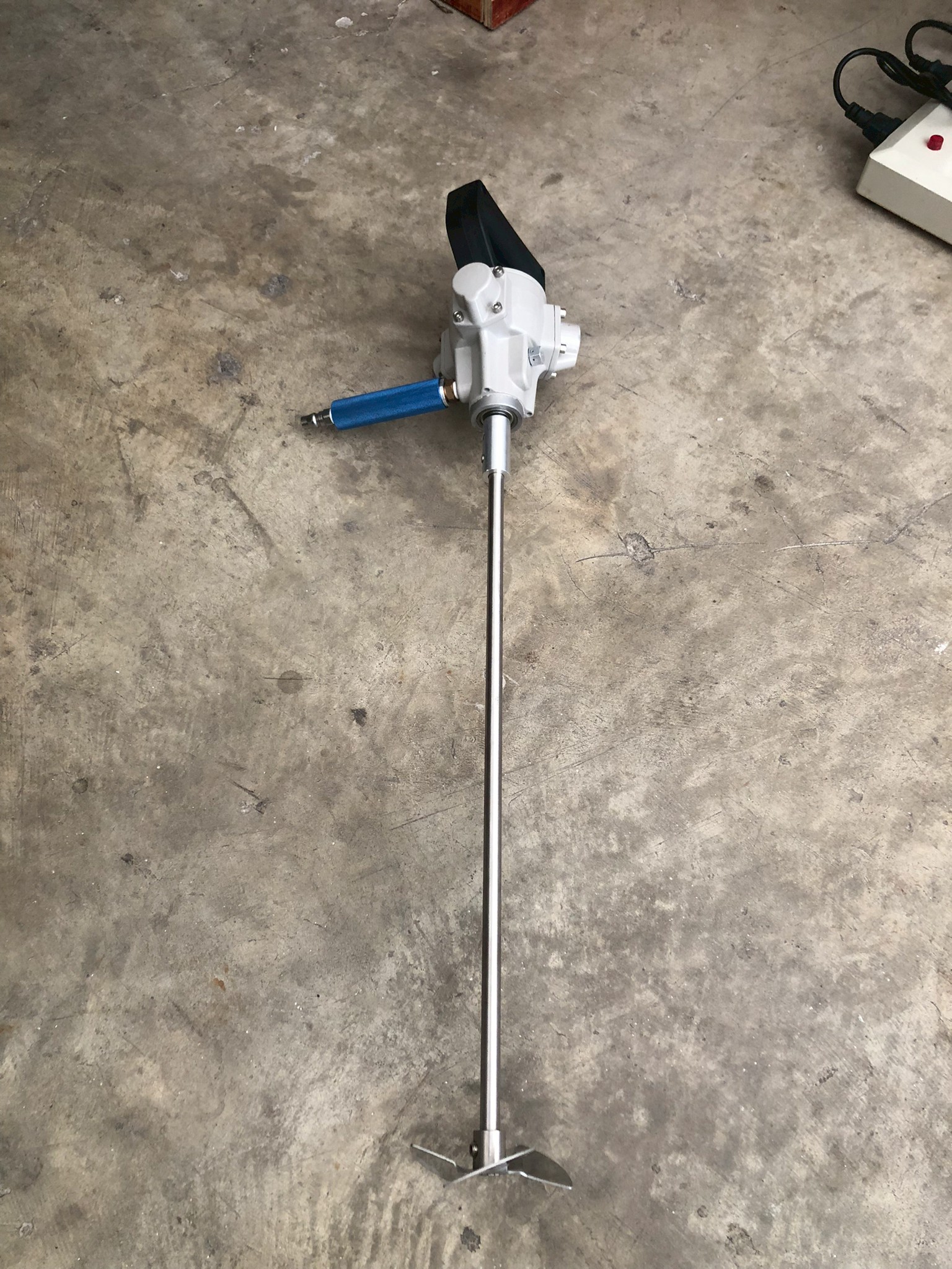 🌈(12444)เครื่องปั่นครีม เครื่องกวนผสม แบบมือถือ ต่อปั้มลม