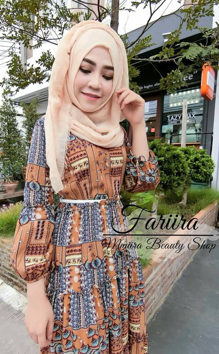 เดรสทรงบานเป็นชั้นๆ