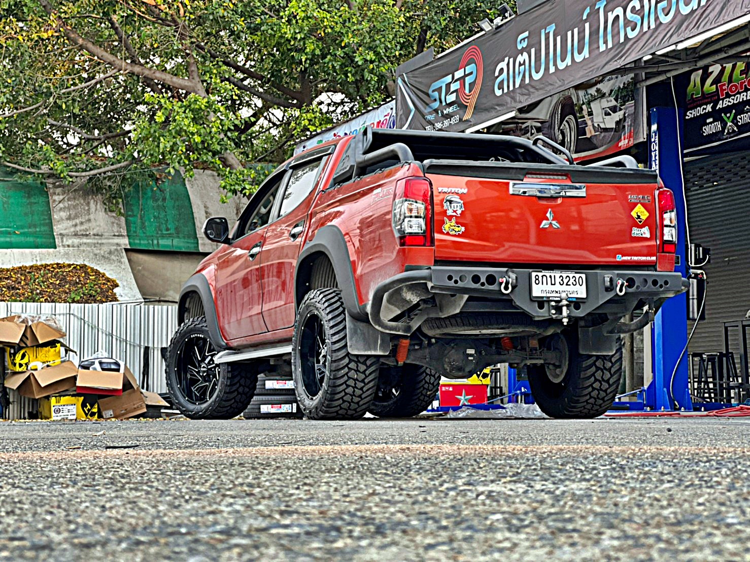 TRITON ทรงเมกา