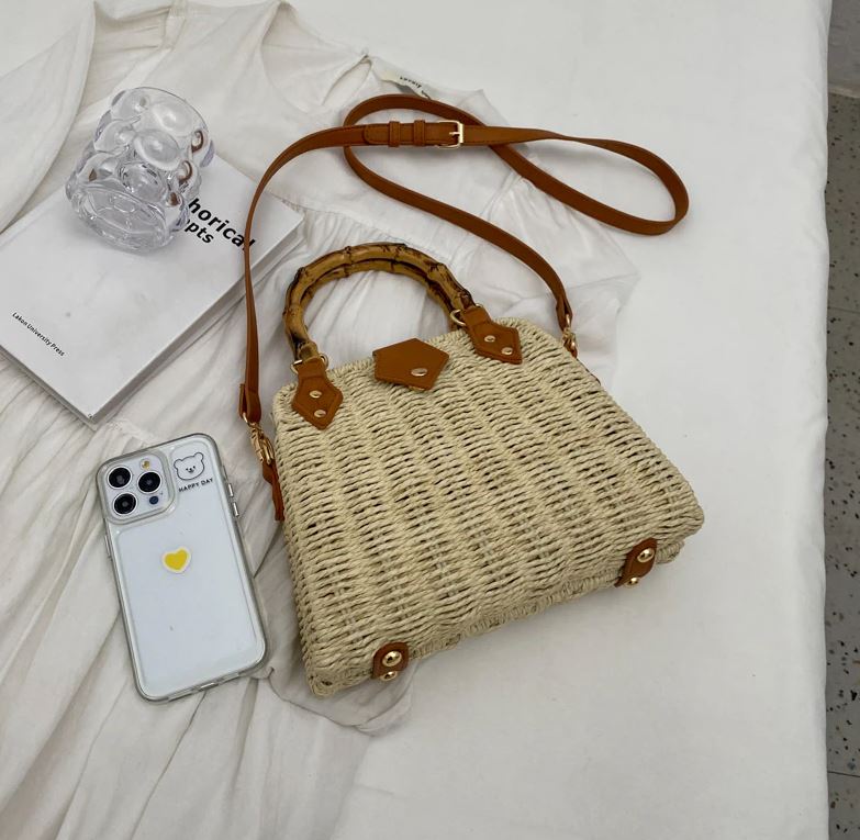 กระเป๋าผู้หญิง สะพายข้าง สายหนัง🤎