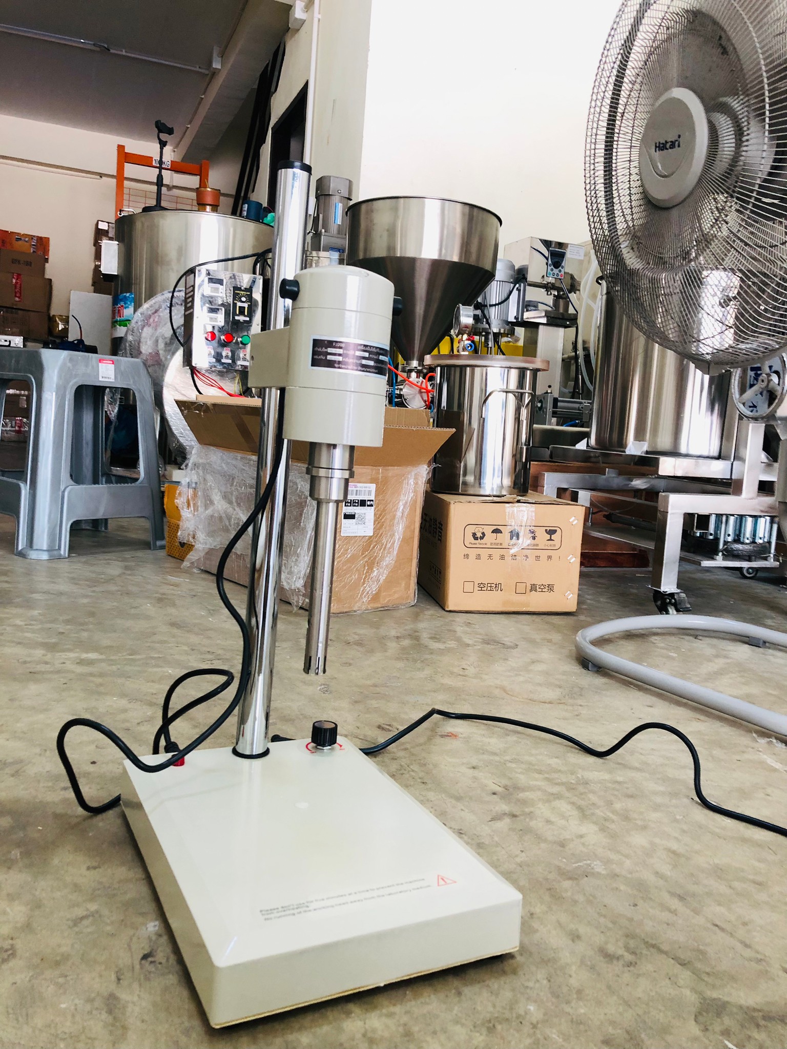 FJ200 เครื่องปั่นโฮโมจีไนเซอร์ แลบส์