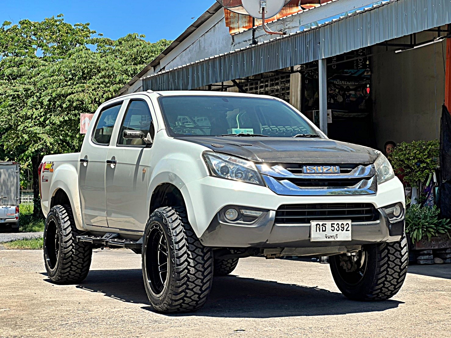 D-MAX_จองคิวมาจากจันทบุรี คันนี้ตัวเตี้ยโหลดเตี้ย จัดทรงเมกาที่ STEP9