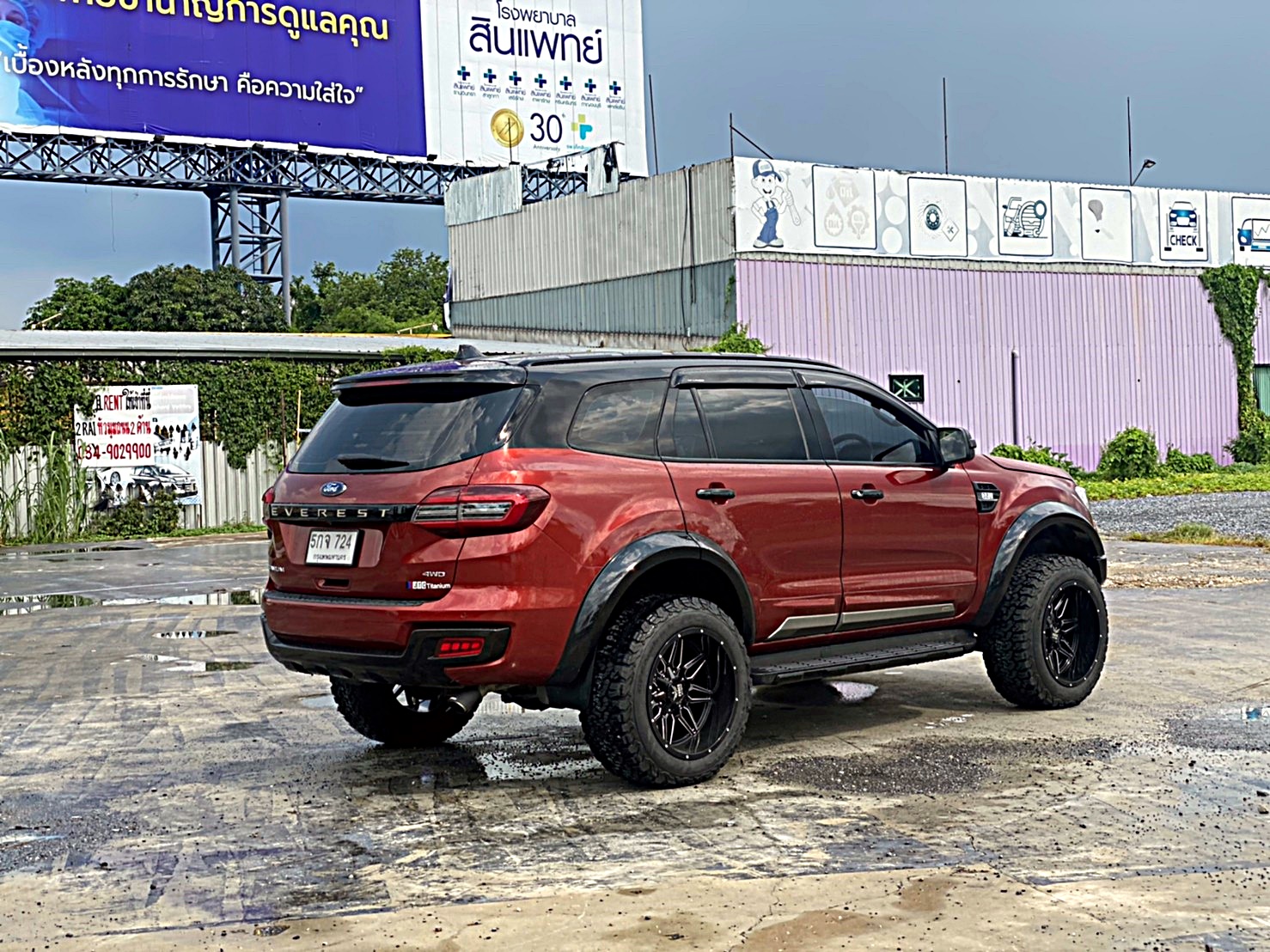 FORD EVEREST จัดทรงเมกาที่ STEP9