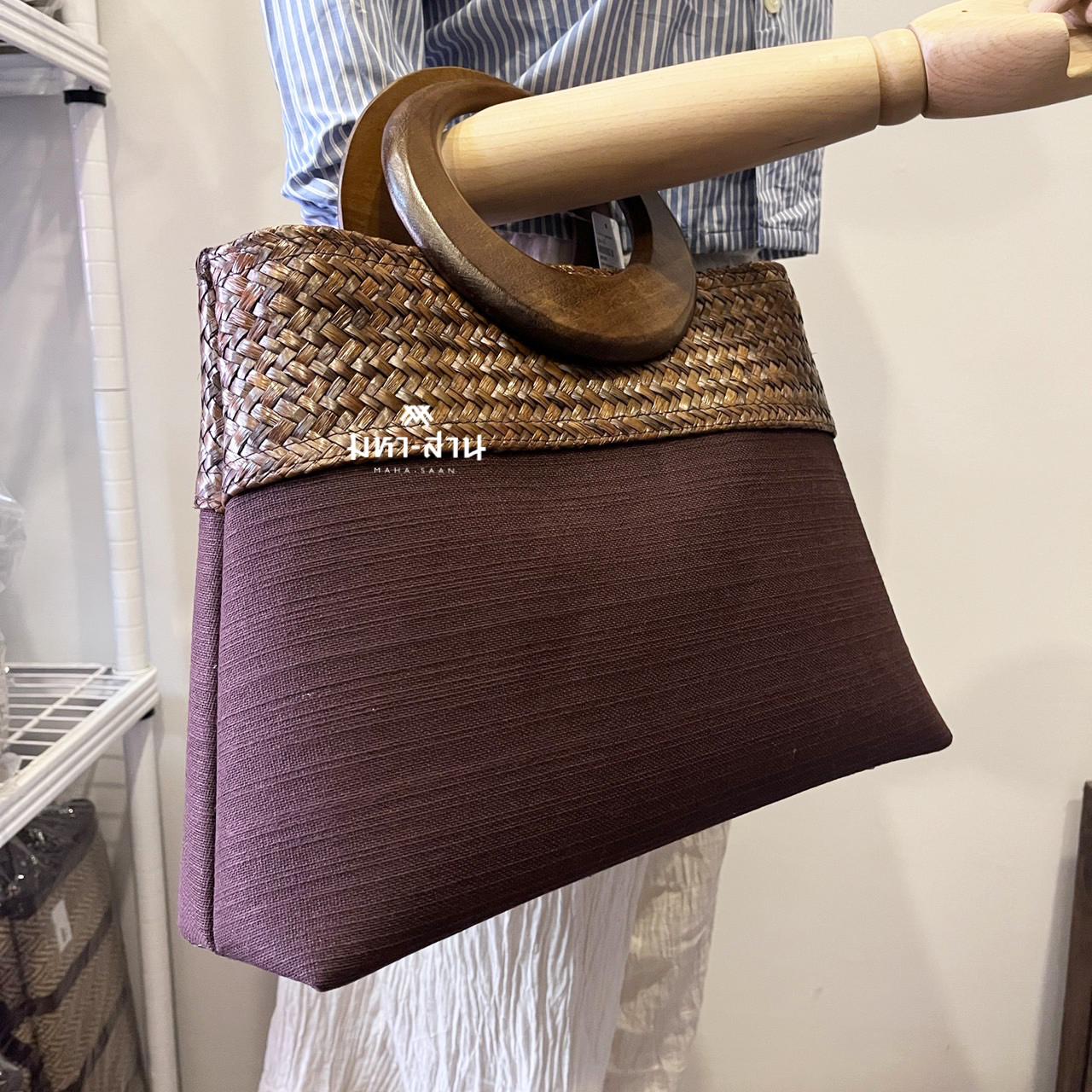 กระเป๋าสานกระจูด หูไม้ ของฝากผู้ใหญ่ ✨