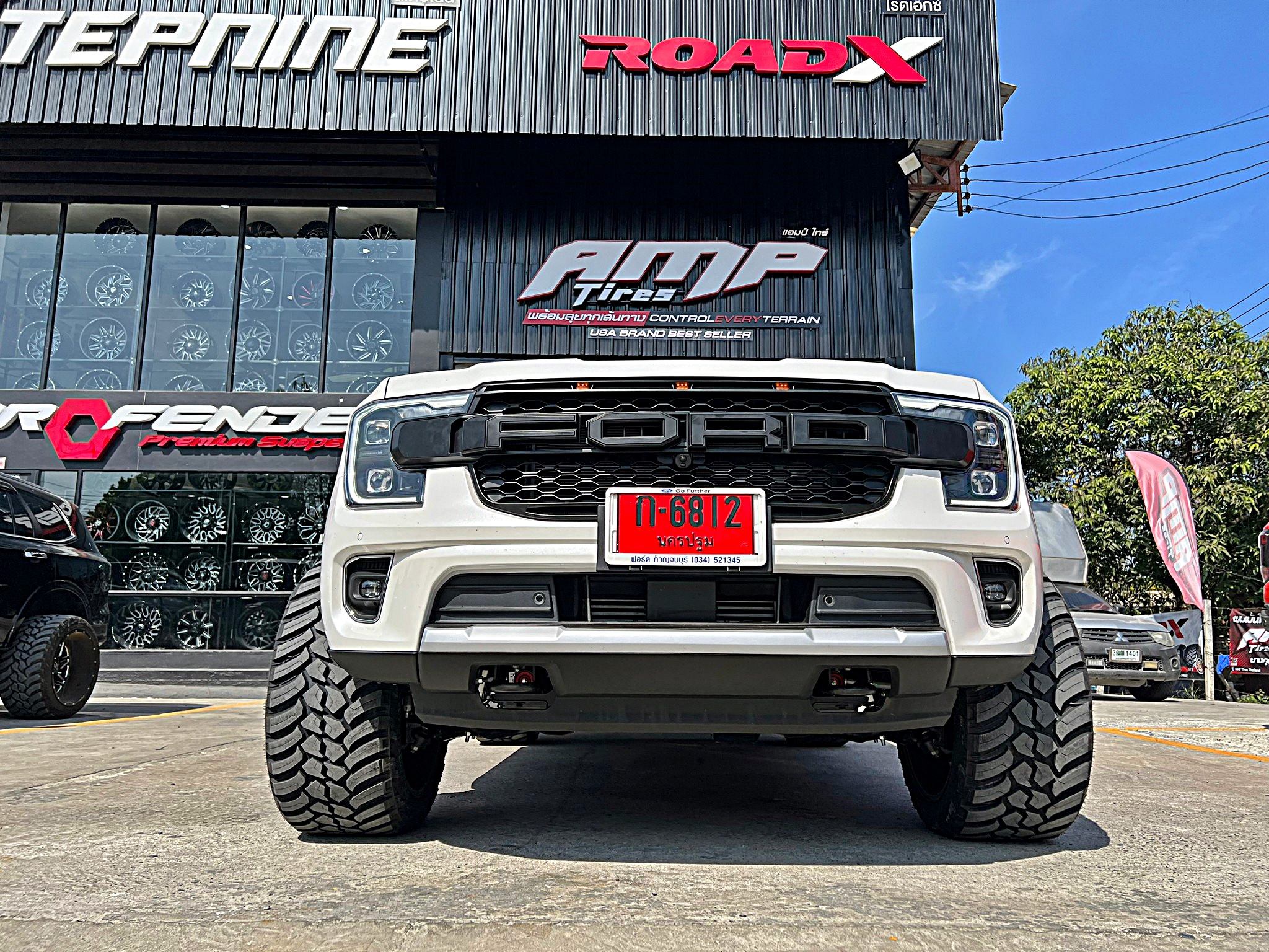 FORD EVEREST NEXTGEN แต่งทรงเมกาที่ STEP9