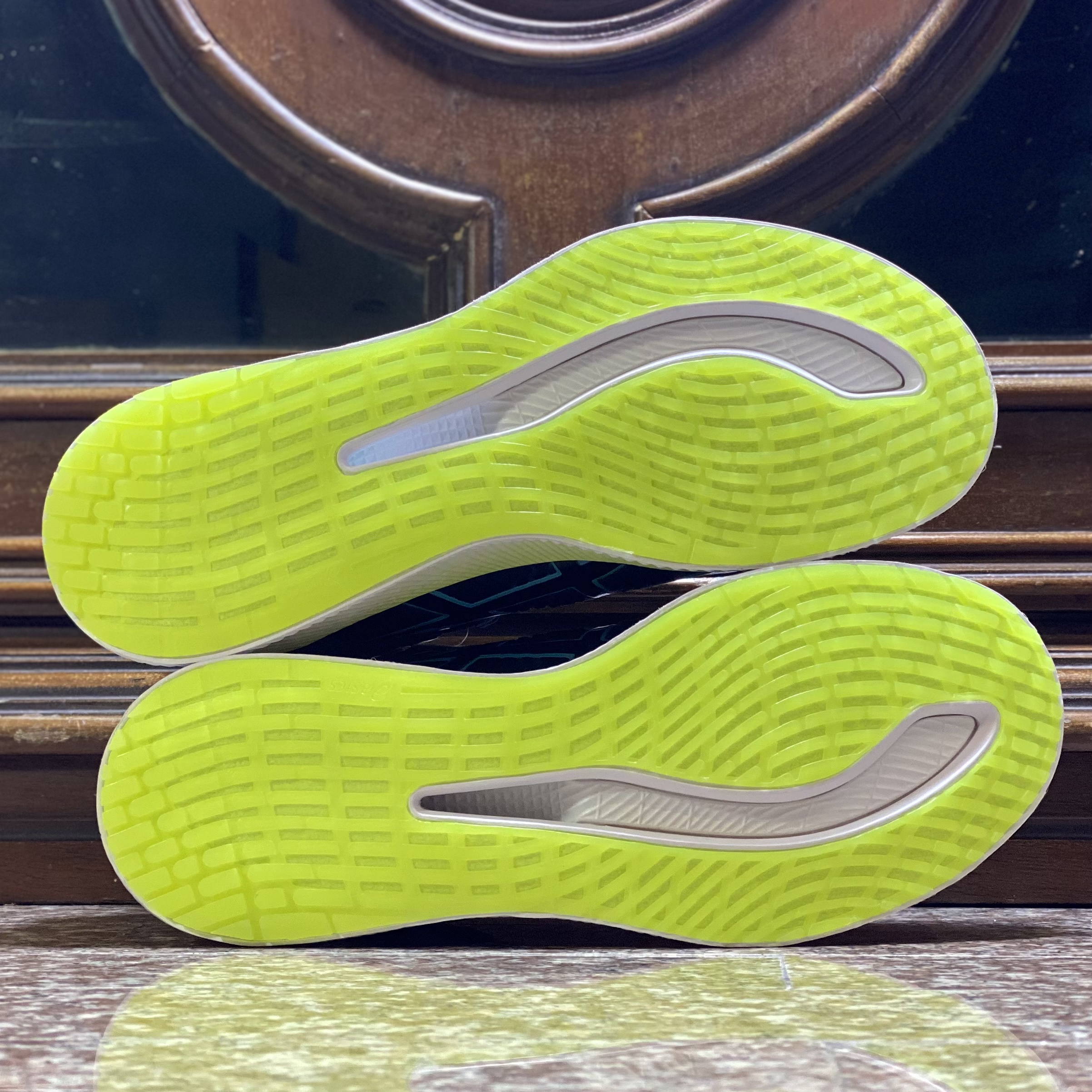 รองเท้าวิ่ง ASICS MetaRide ‘EXCLUSIVE’ (M10.5US)