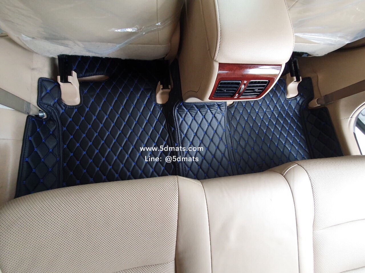 พรมปูพื้นรถยนต์TOYOTA CAMRY ปี2012-18 พรม6D QJ VIP สีดำด้ายน้ำเงิน หนาพิเศษ 3ชิ้น