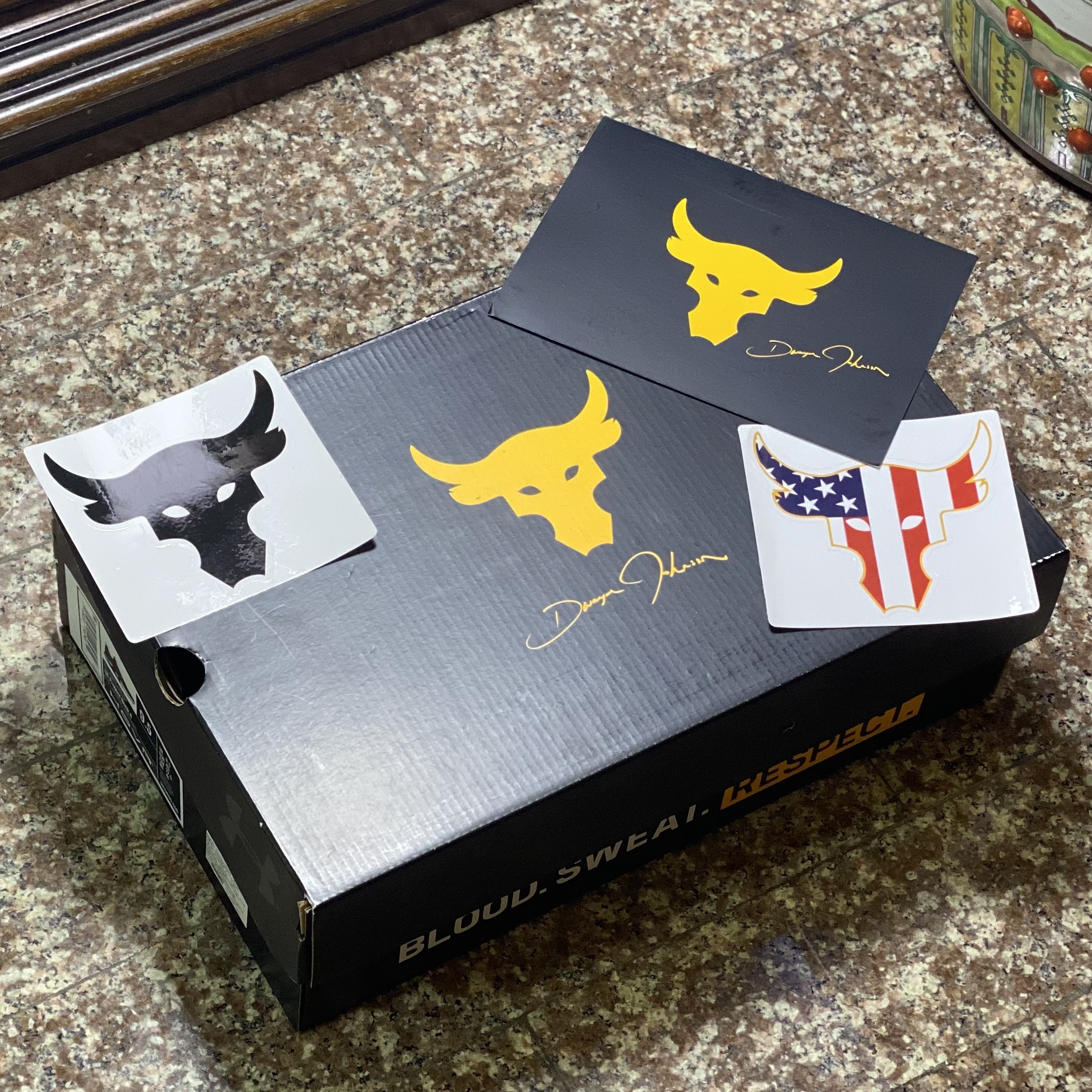 รองเท้าเทรนนิ่ง Under Armour Project Rock 4 ‘Burgundy’ (M8US)