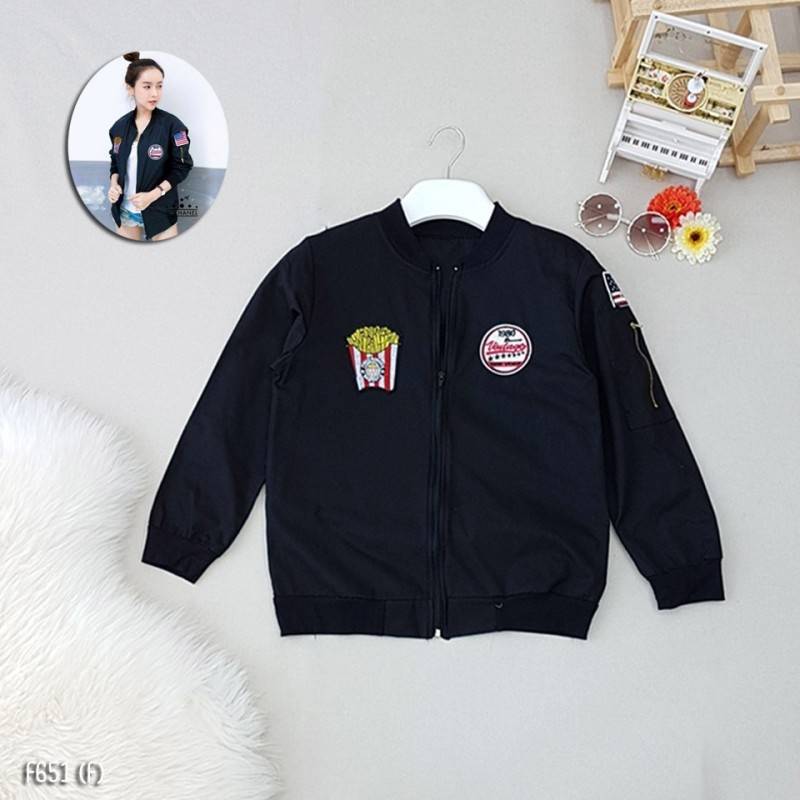 เสื้อแจ็คเก็ตเบสบอล