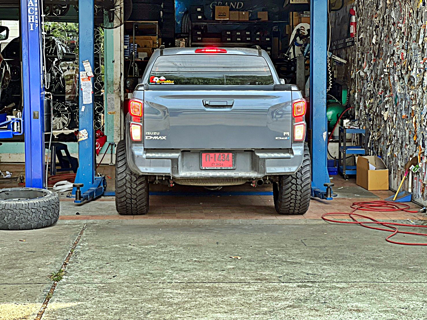 D-MAX ทรงเมกา จากอุธยา