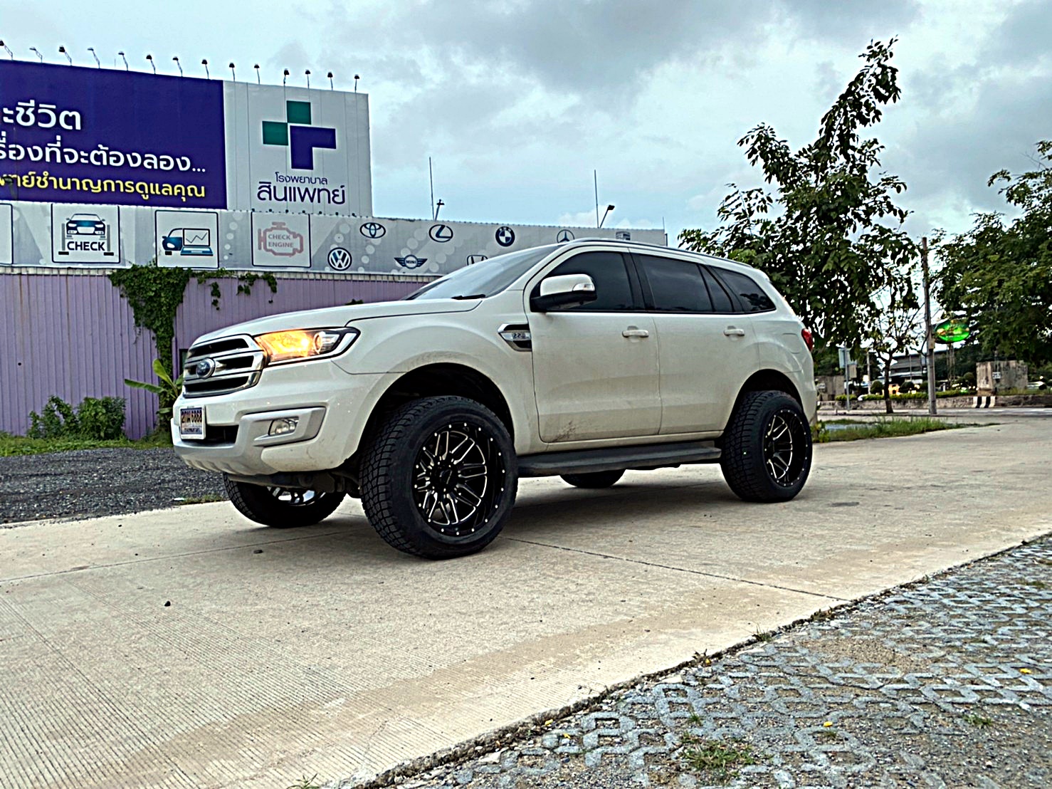 EVEREST ทรงเมกาขอบ20 ที่ STEP9