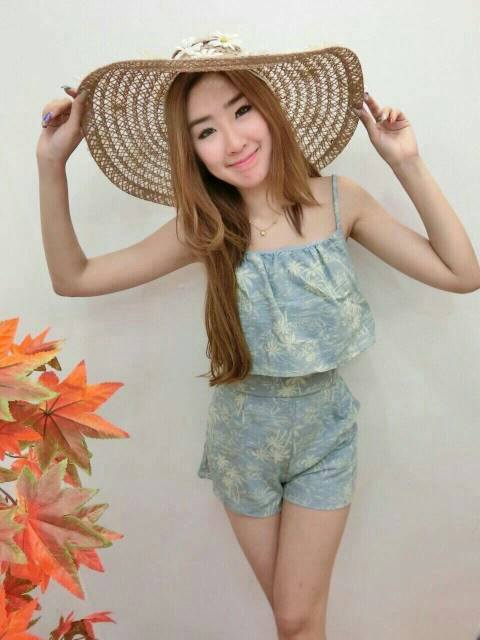 จั๊มสูทสายเดี่ยวระบาย ผ้ายีนส์