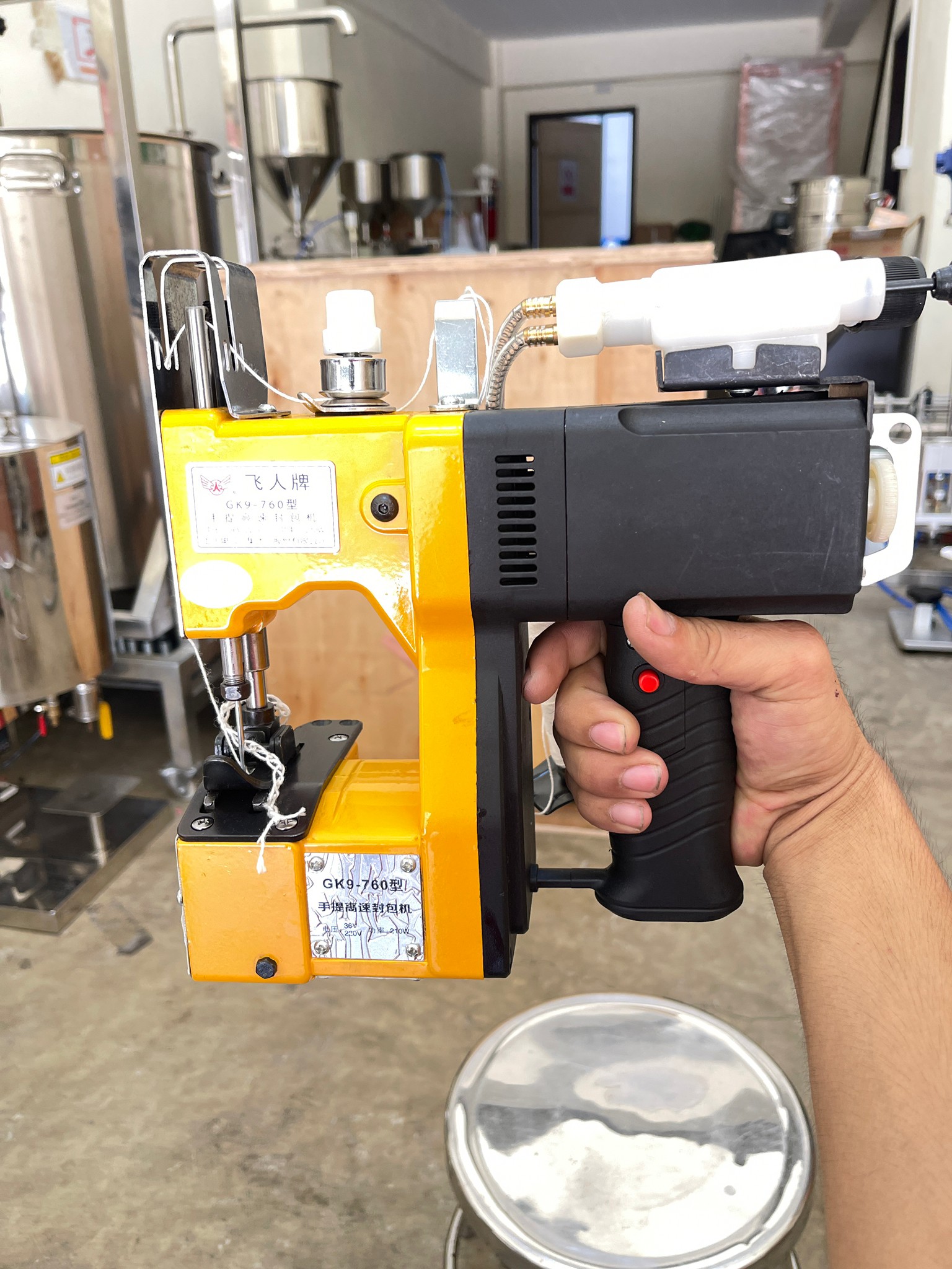 16793 เครื่องเย็บกระสอบข้าว เครื่องเย็บถุงผ้า เสียบปลั๊ก