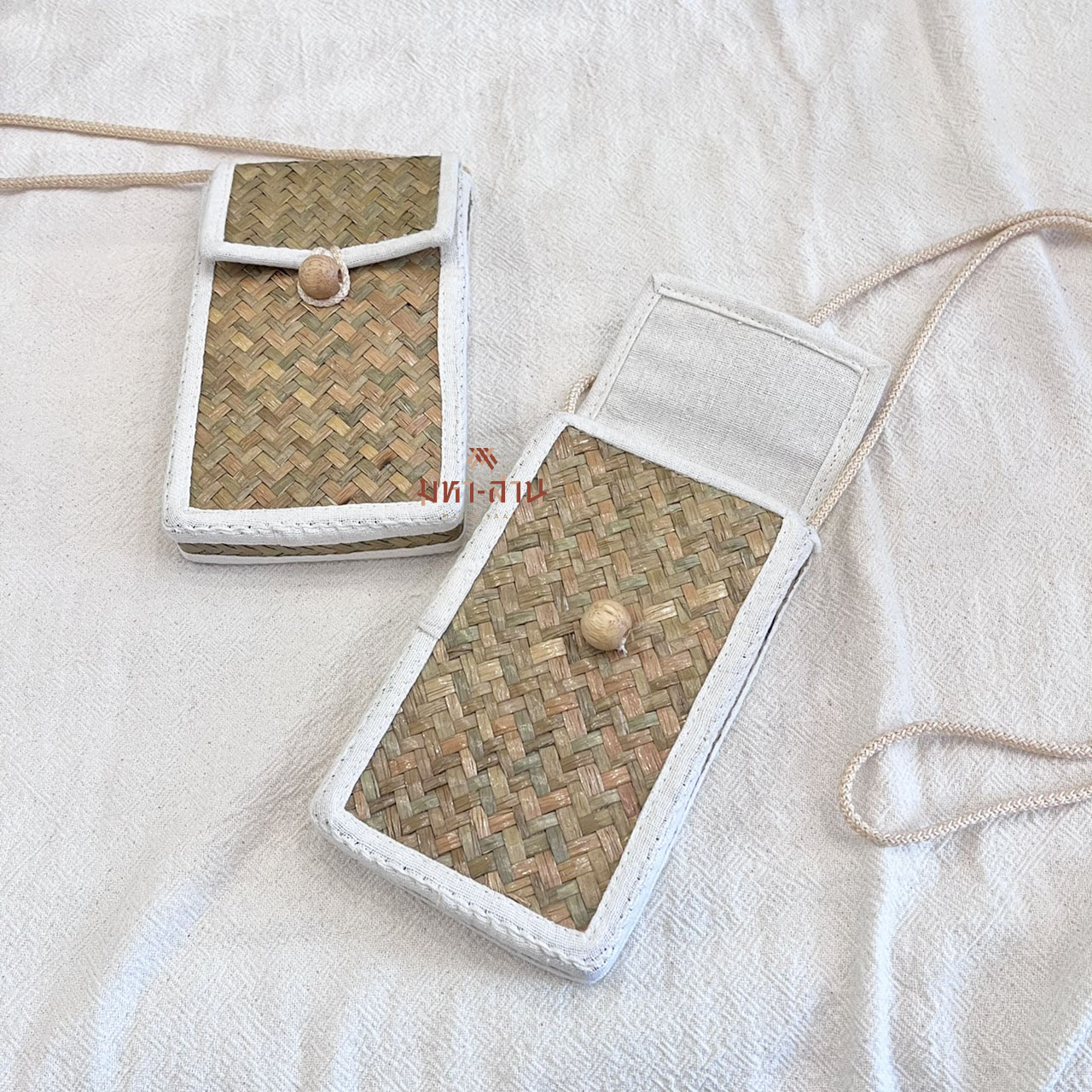 กระเป๋าสะพาย กระเป๋าใส่มือถือ กระเป๋าสาน กระเป๋ามินิมอล กระเป๋าเกาหลี 📱