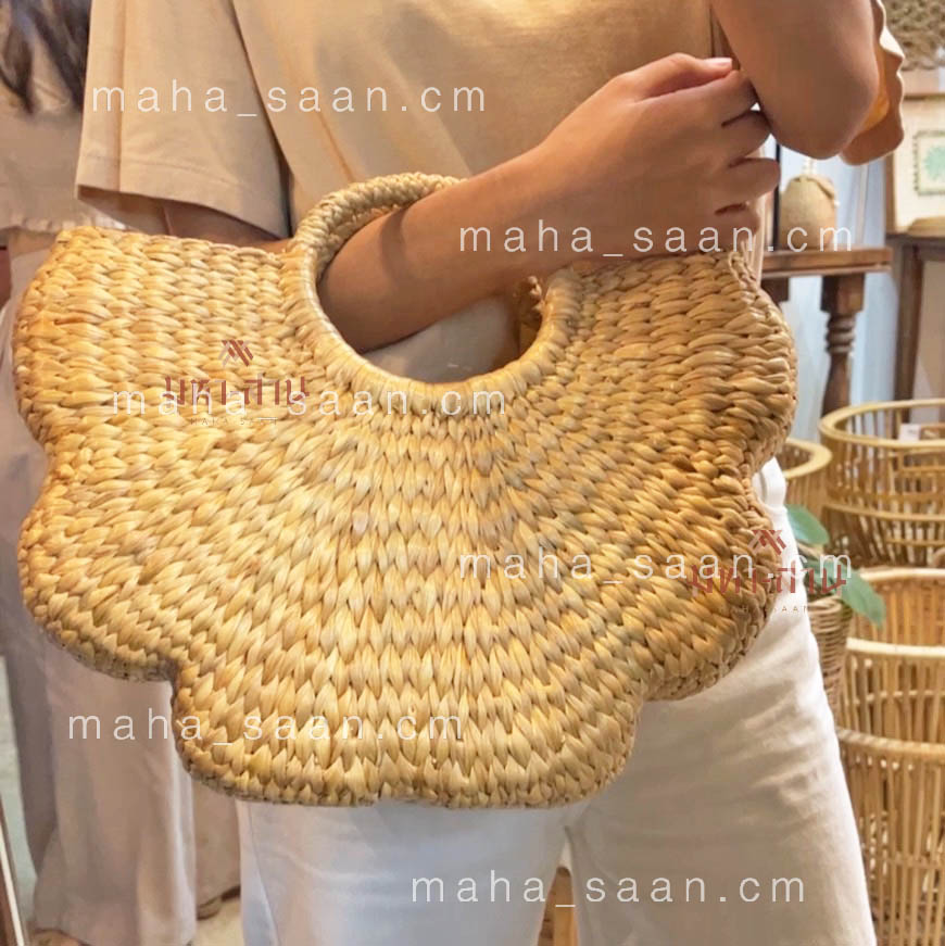 กระเป๋าสาน ผักตบชวา แบบถือ ทรงคล้องแขน เรียบหรู 🎃