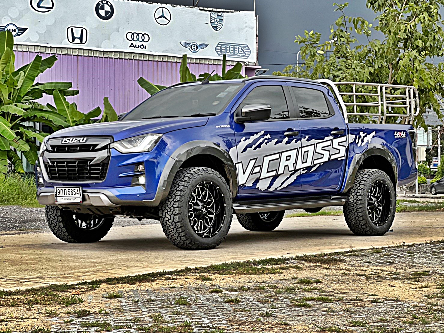 D-MAX ทรงเมกา ขอบ20