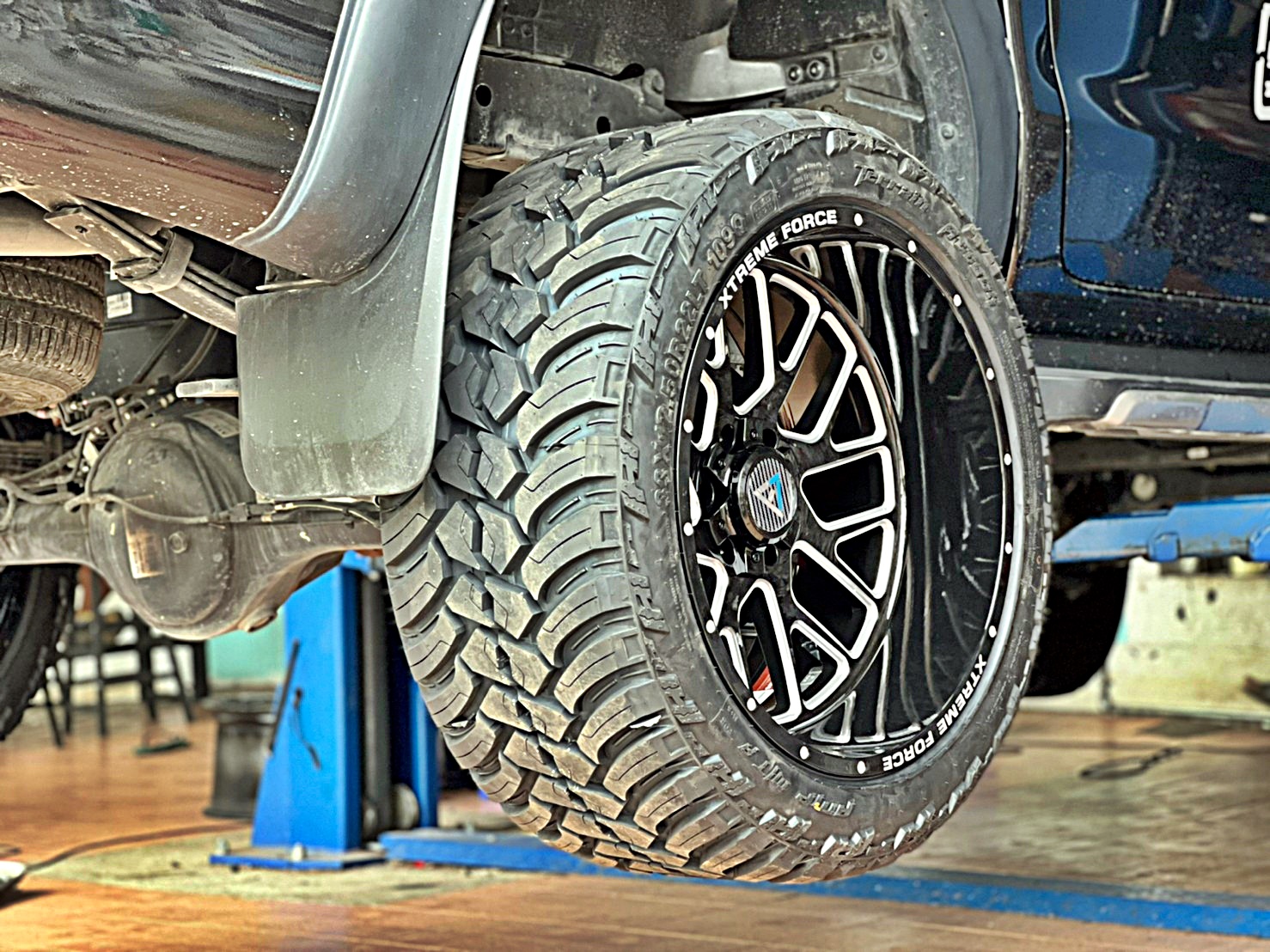 FORD ทรงเมกา ขอบ22 ที่ STEP9