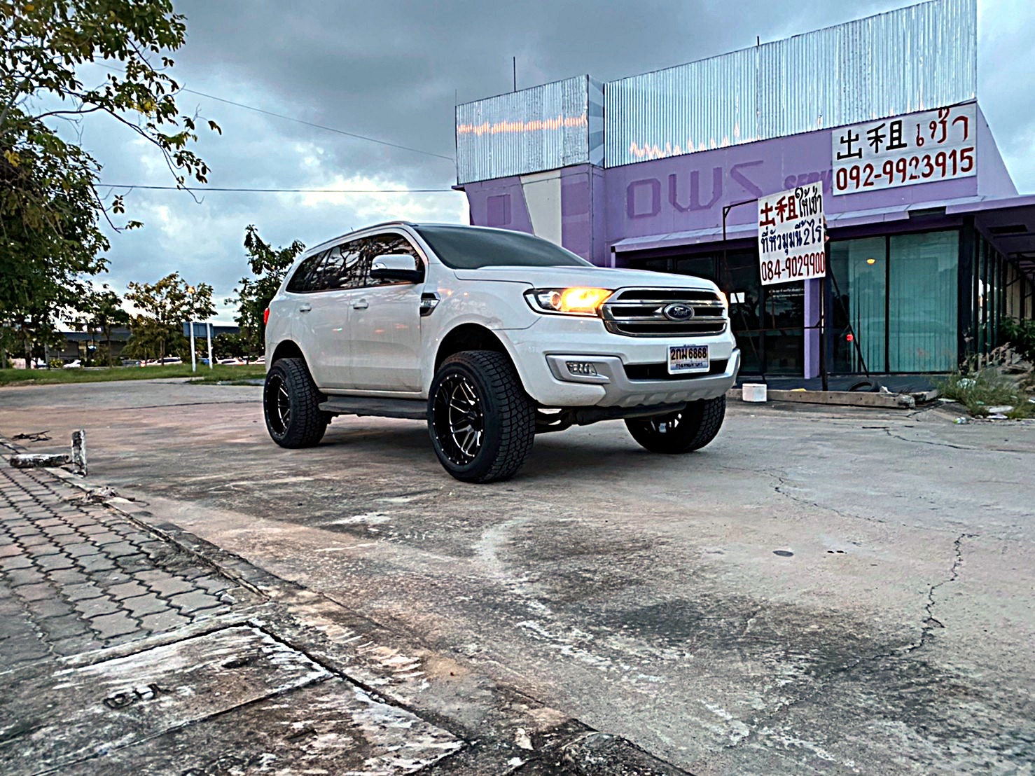 EVEREST ทรงเมกาขอบ20 ที่ STEP9