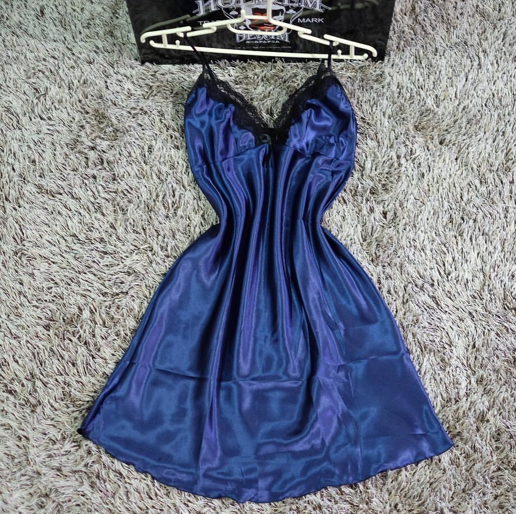 ชุดนอนเซ็กซี่ เดรสสายเดี่ยวสีกรม