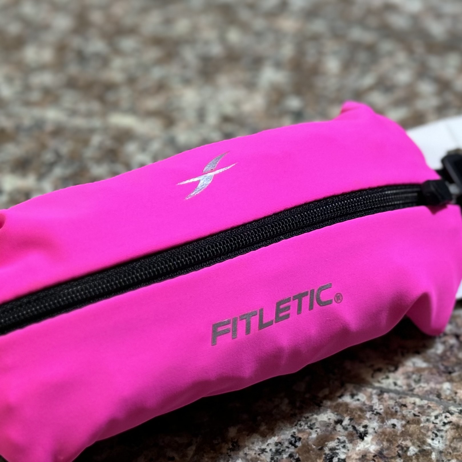 กระเป๋าวิ่ง Fitletic Mini Running Waist Bag ‘Pink’