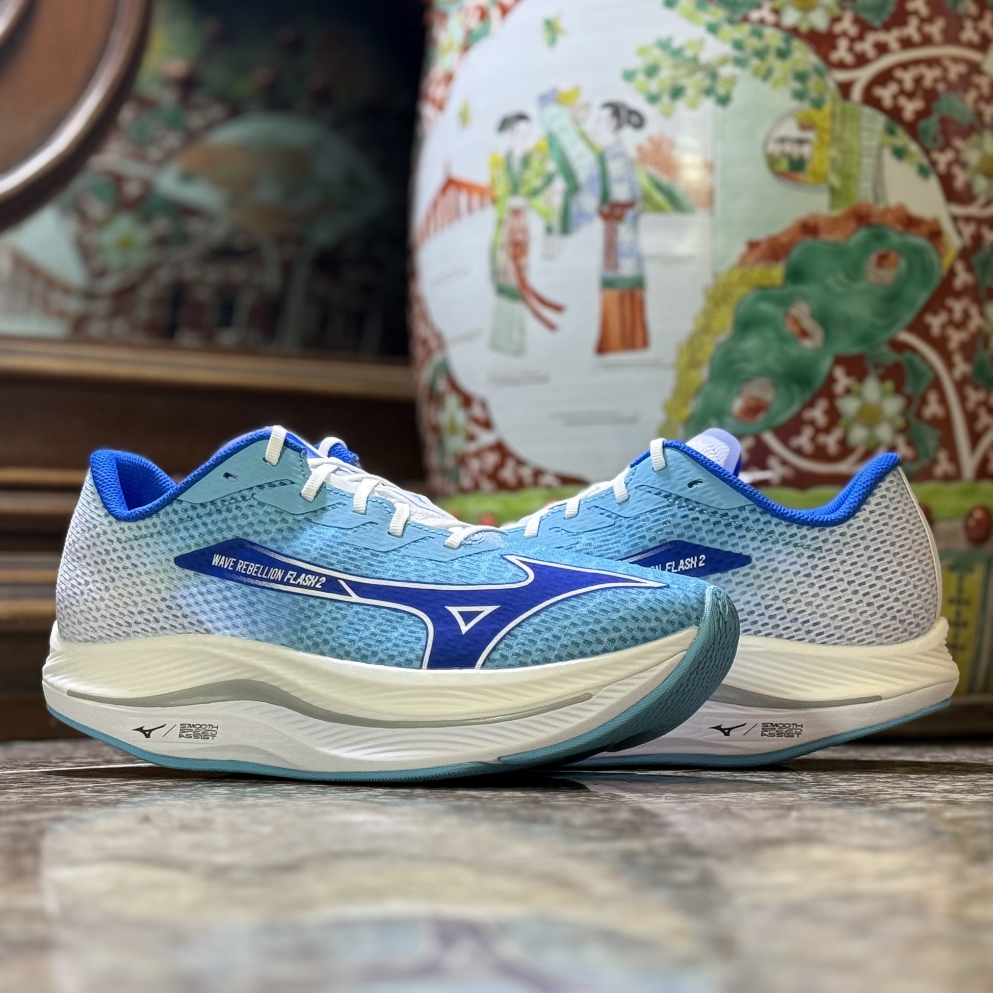 รองเท้าวิ่ง Mizuno Wave Rebellion Flash 2 (M9/10US)