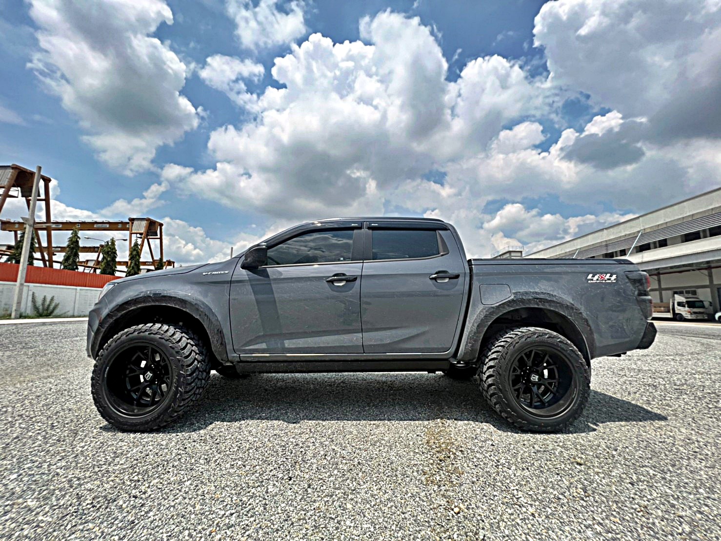 D_MAX_ทะเบียนนครปฐม ทำทรงเมกาที่ STEP9