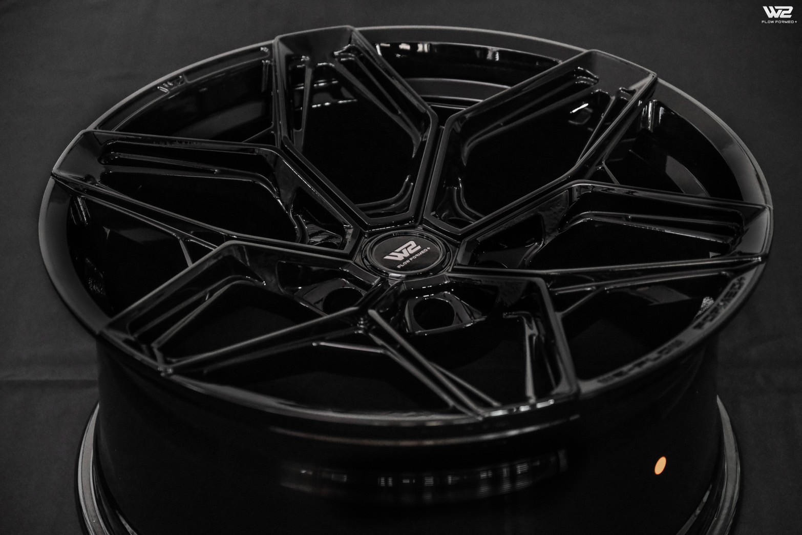 ล้อแท้ W2 WFF-R ขอบ20 ชุด 42,000 บาท ที่ STEP9