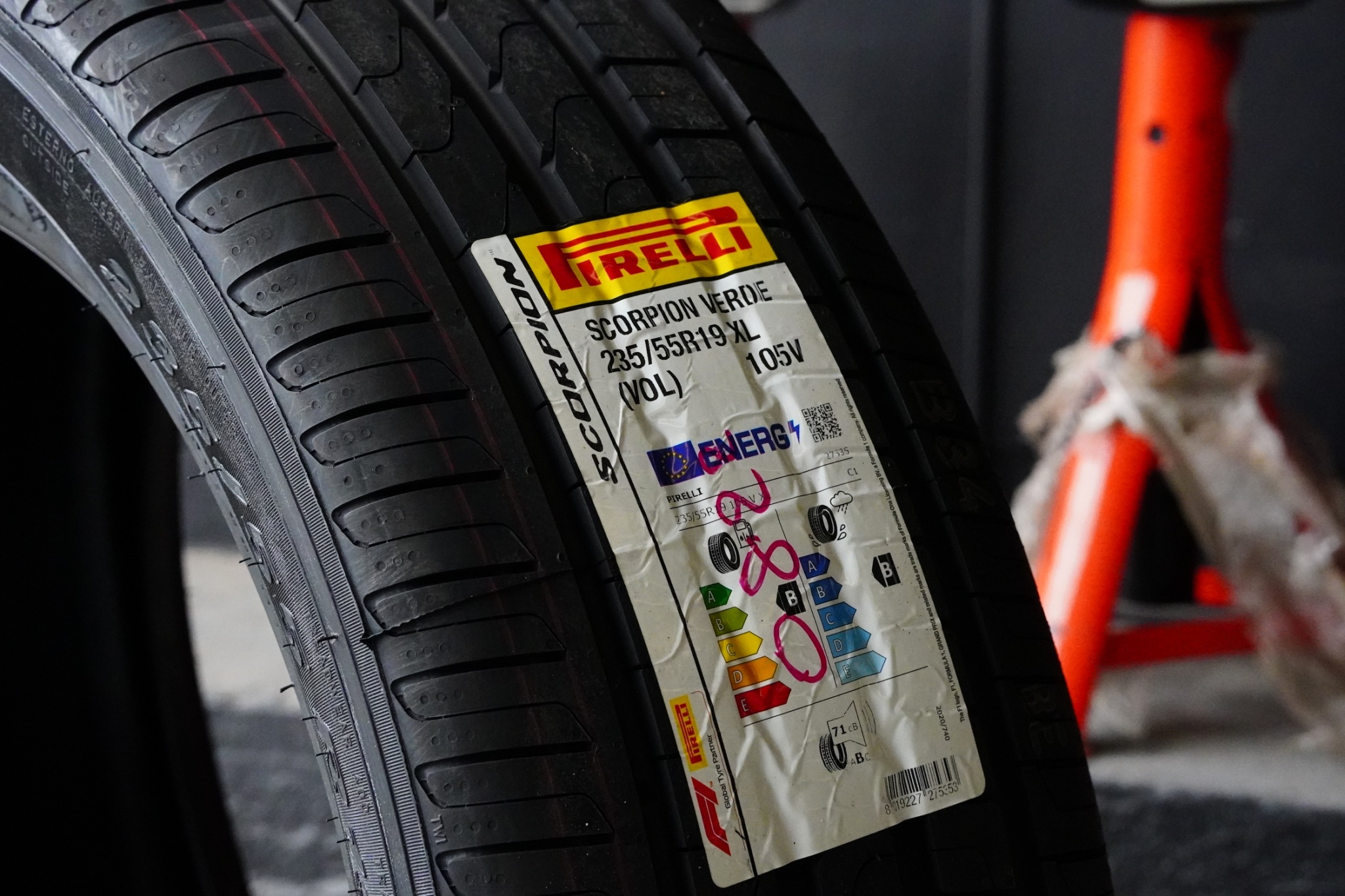 ยาง PIRELLI SCORPION VERDE 235/55R19 Y22